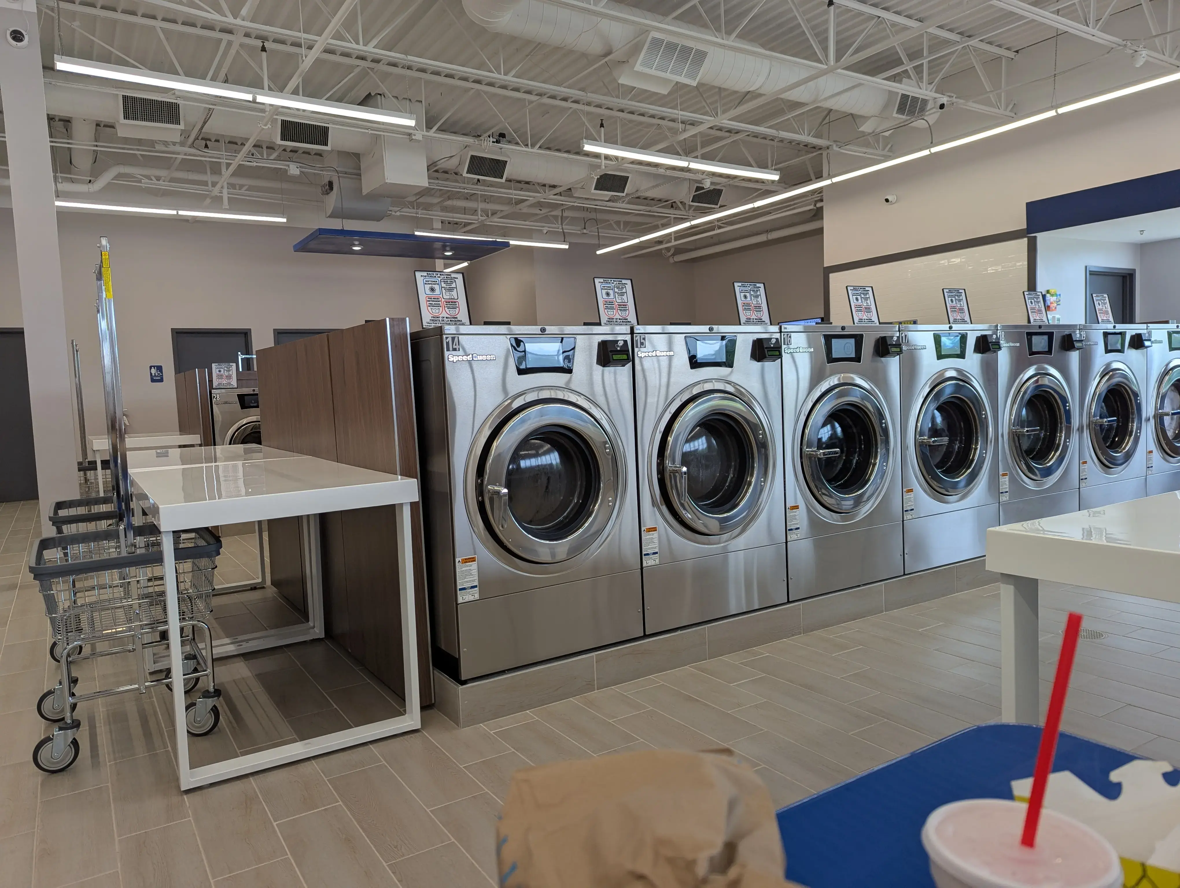 TB's Laundromat and Café - Image 3