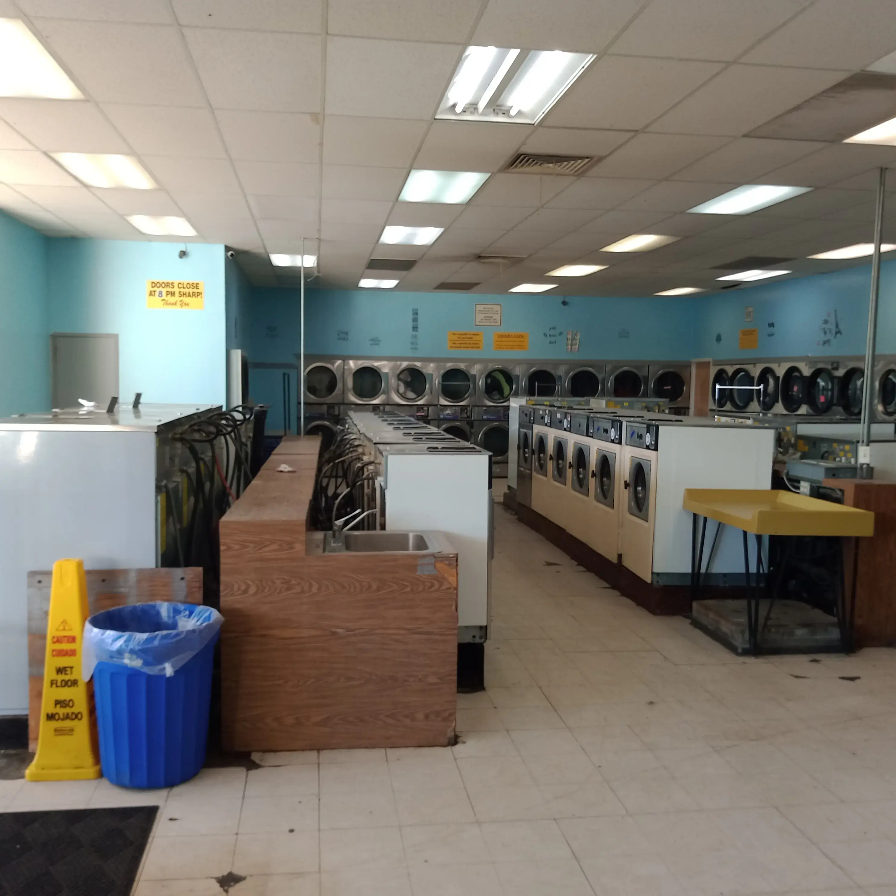 Tcl Cleaners & Laundry - Image 6
