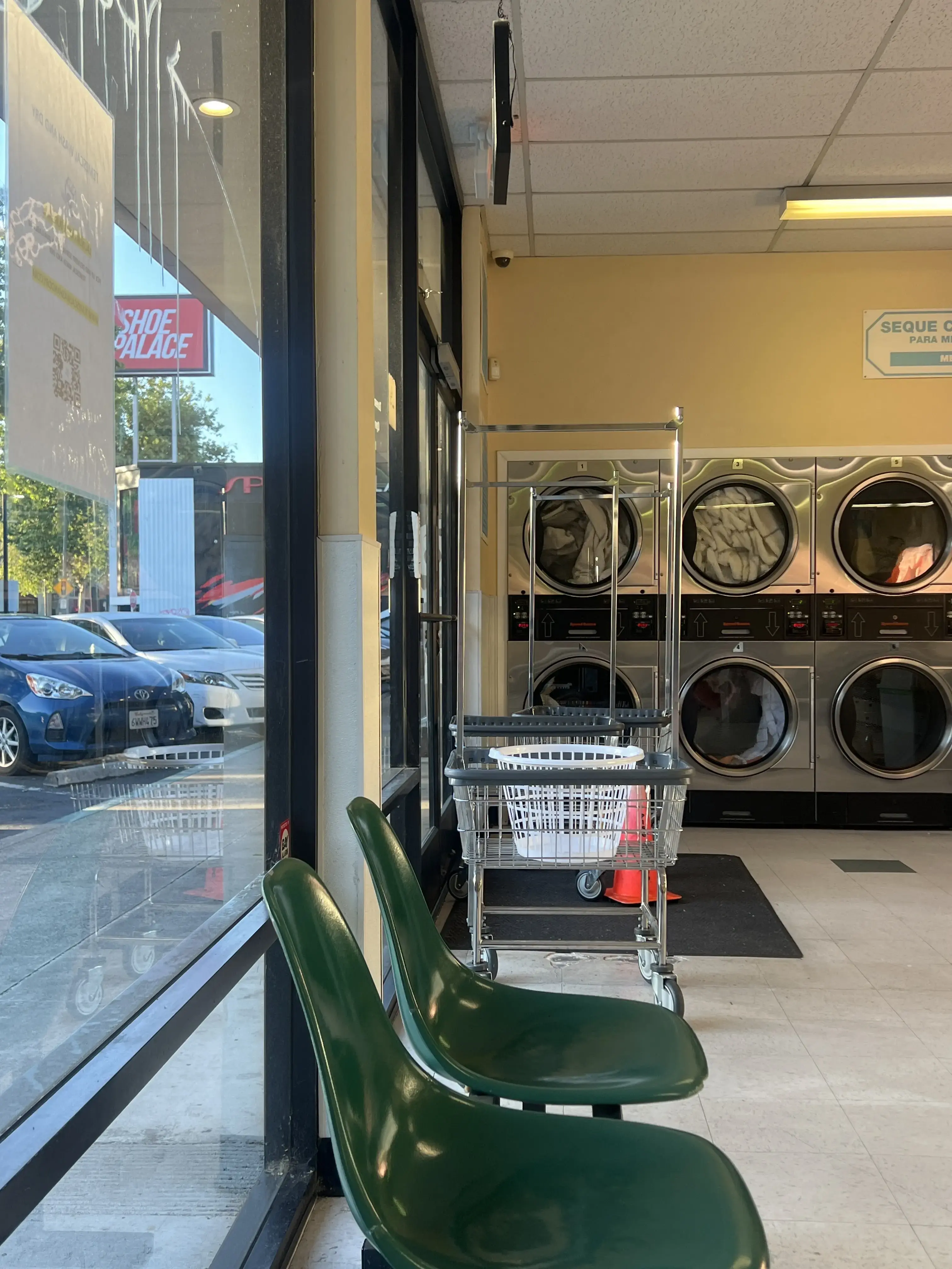Temescal Wash and Dry thumbnail 6