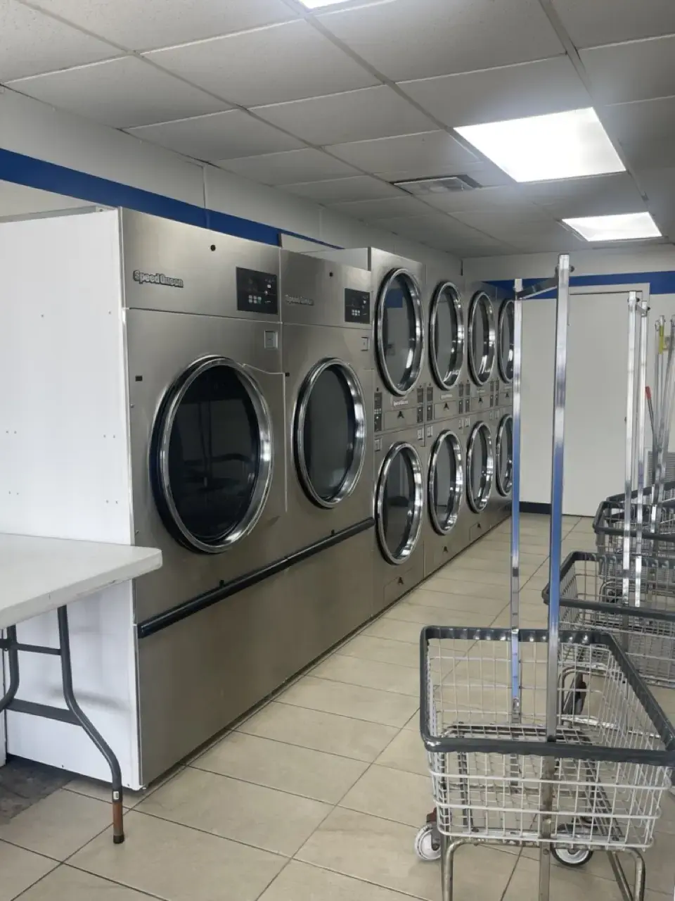 Terrytown Coin Laundry thumbnail 10
