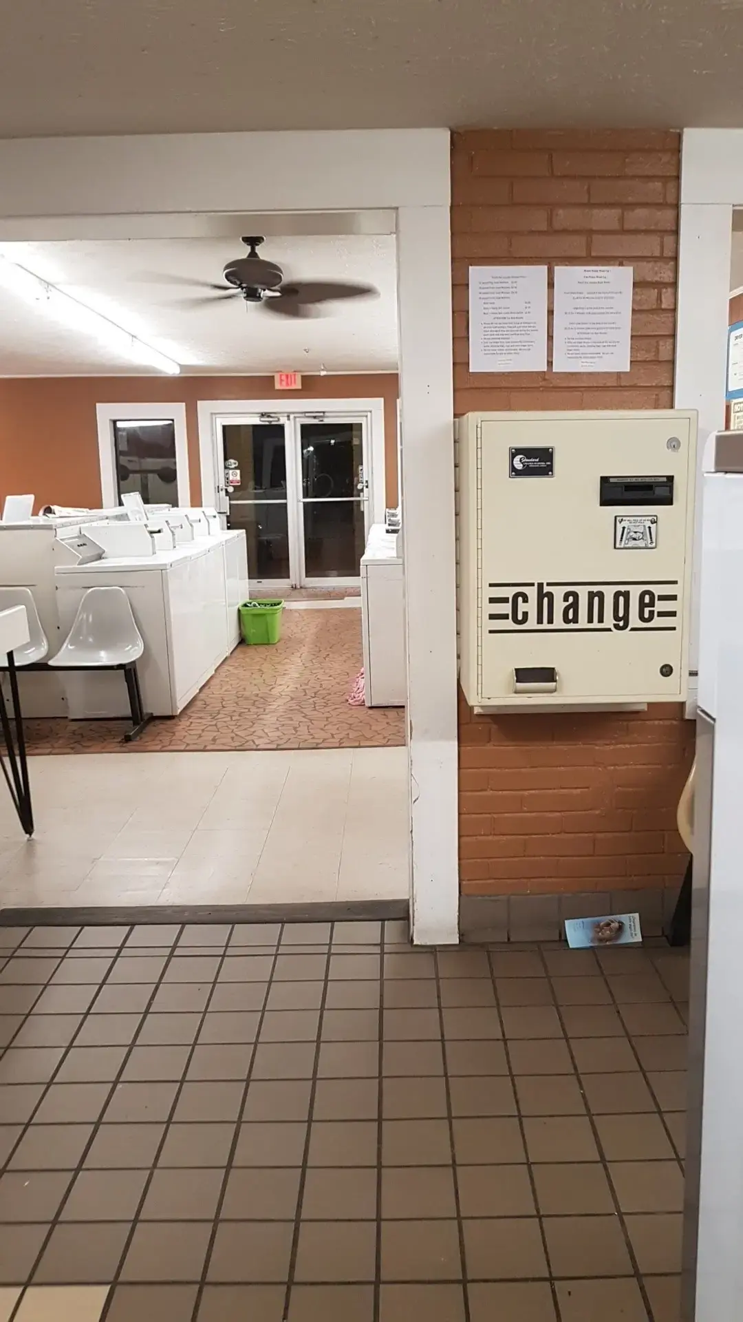 Thach Hut Laundry thumbnail 12