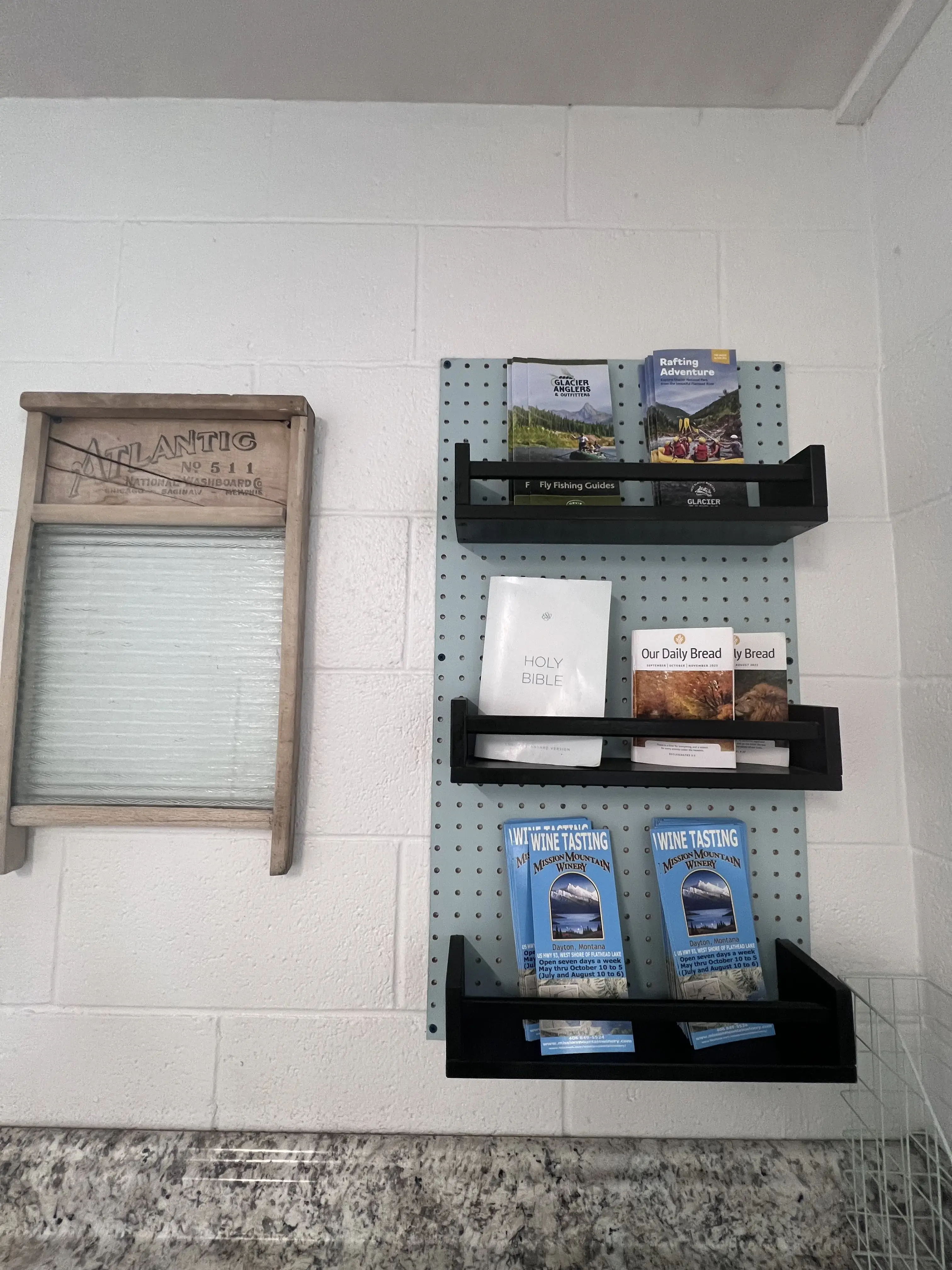 The American Bigfork - Laundromat - Image 17