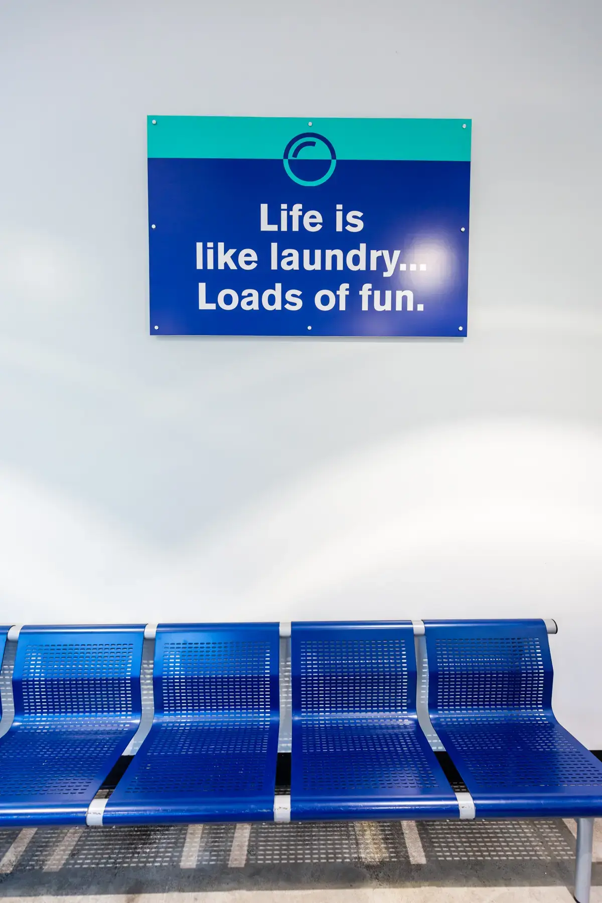 The Big Clean Laundromat - MLK thumbnail 12