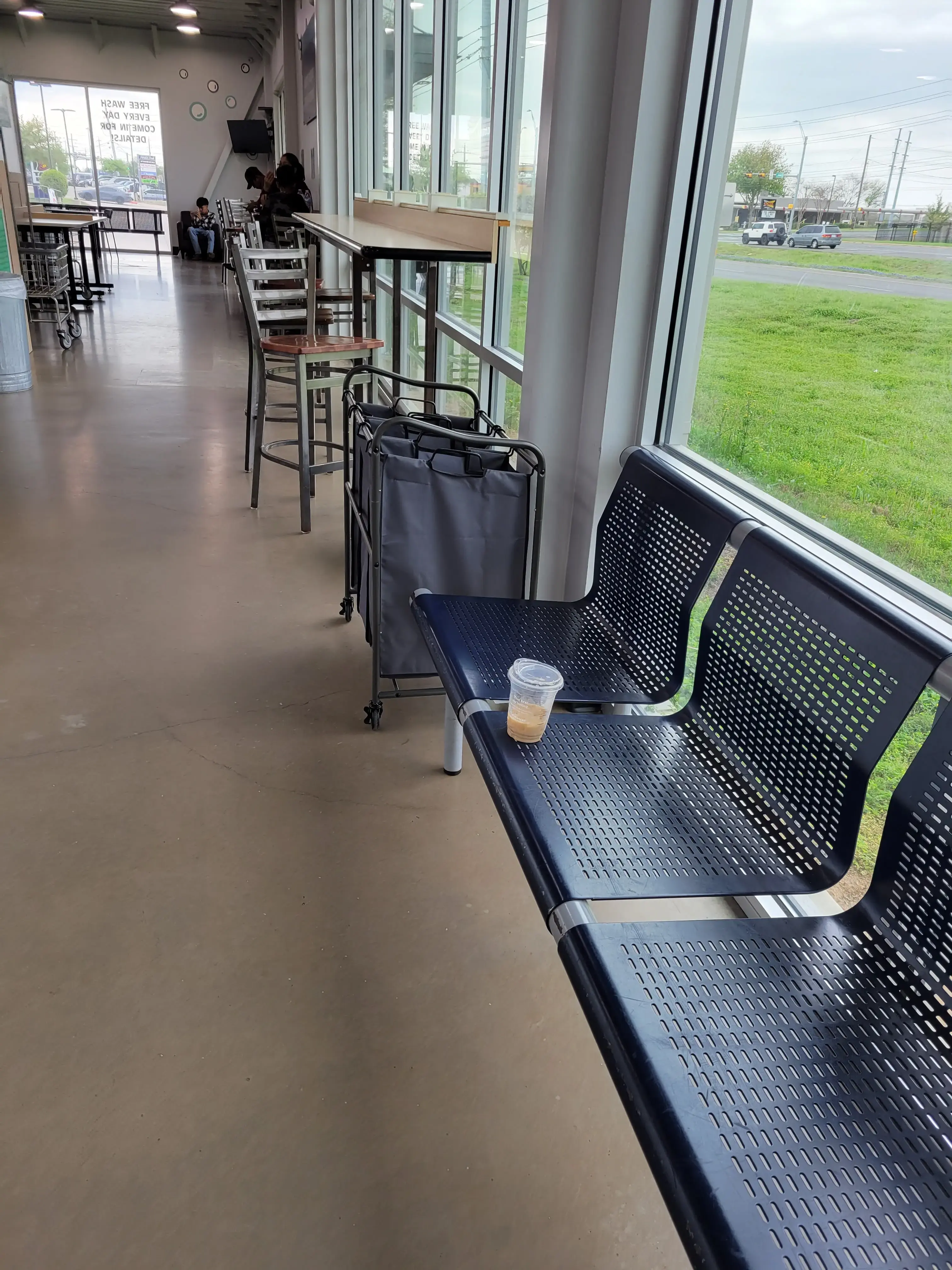 The Big Clean Laundromat - Parmer thumbnail 20