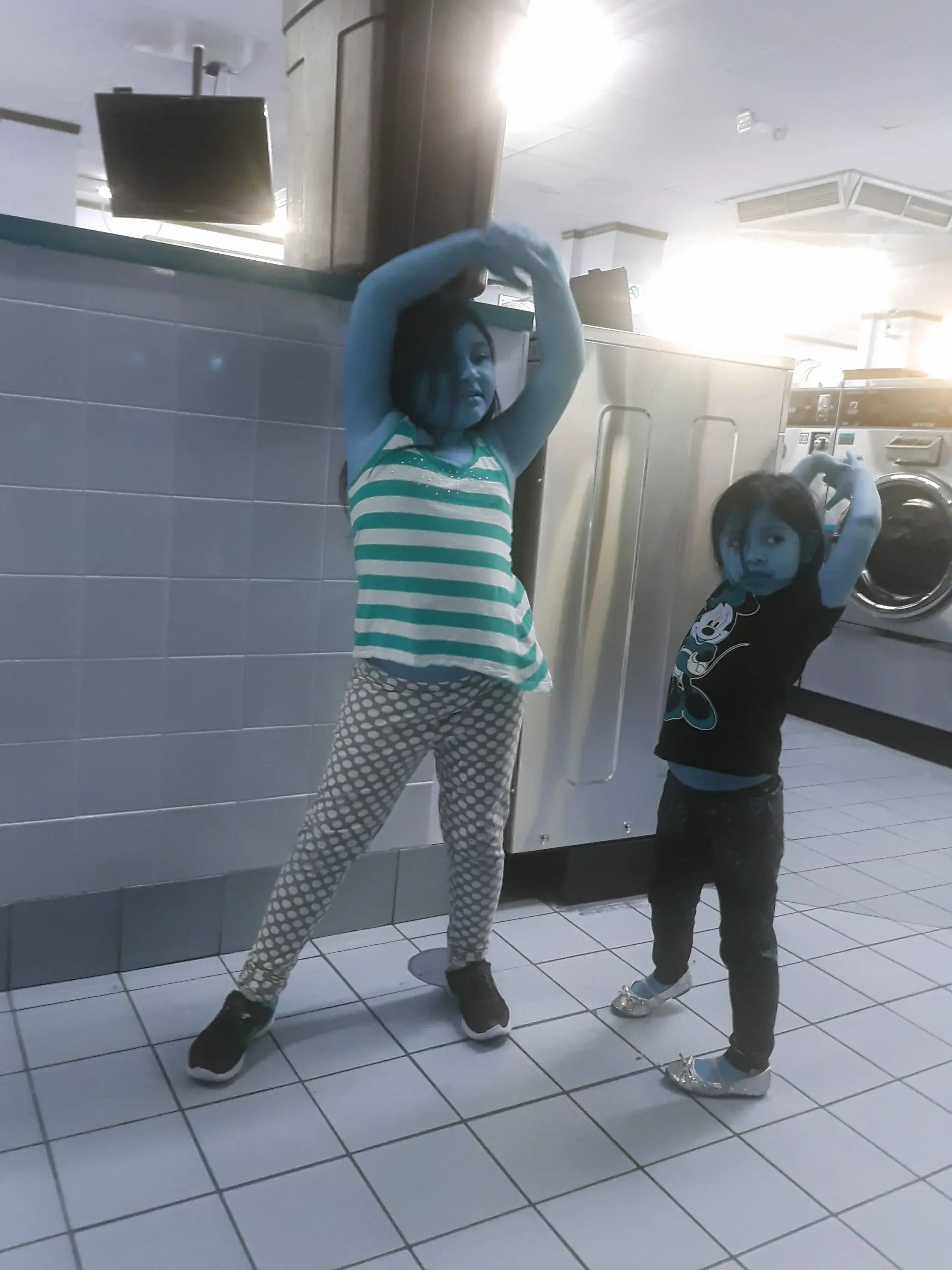 The Blue Kangaroo - Image 2