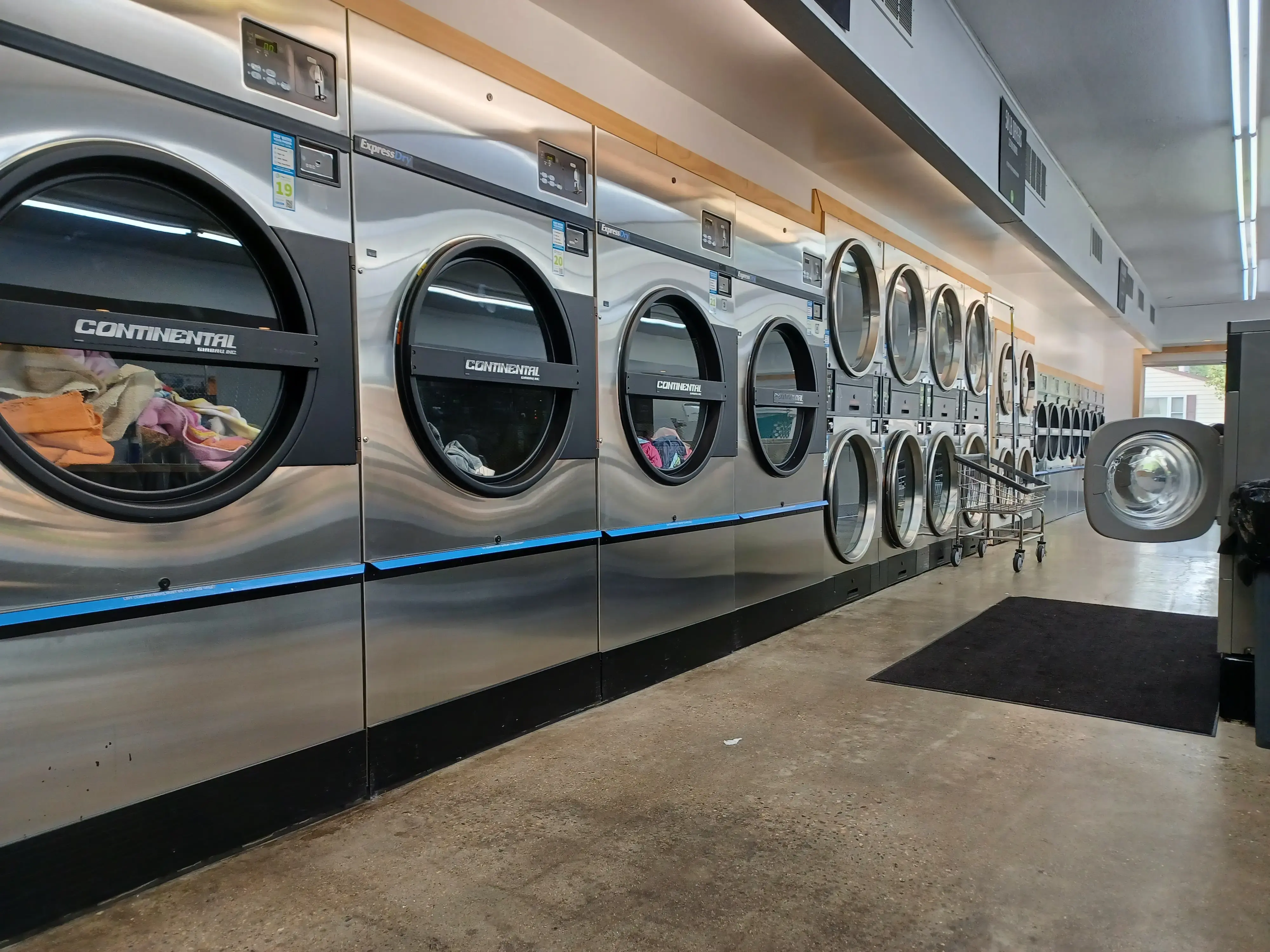 The Bubble Laundry Co. - Image 19