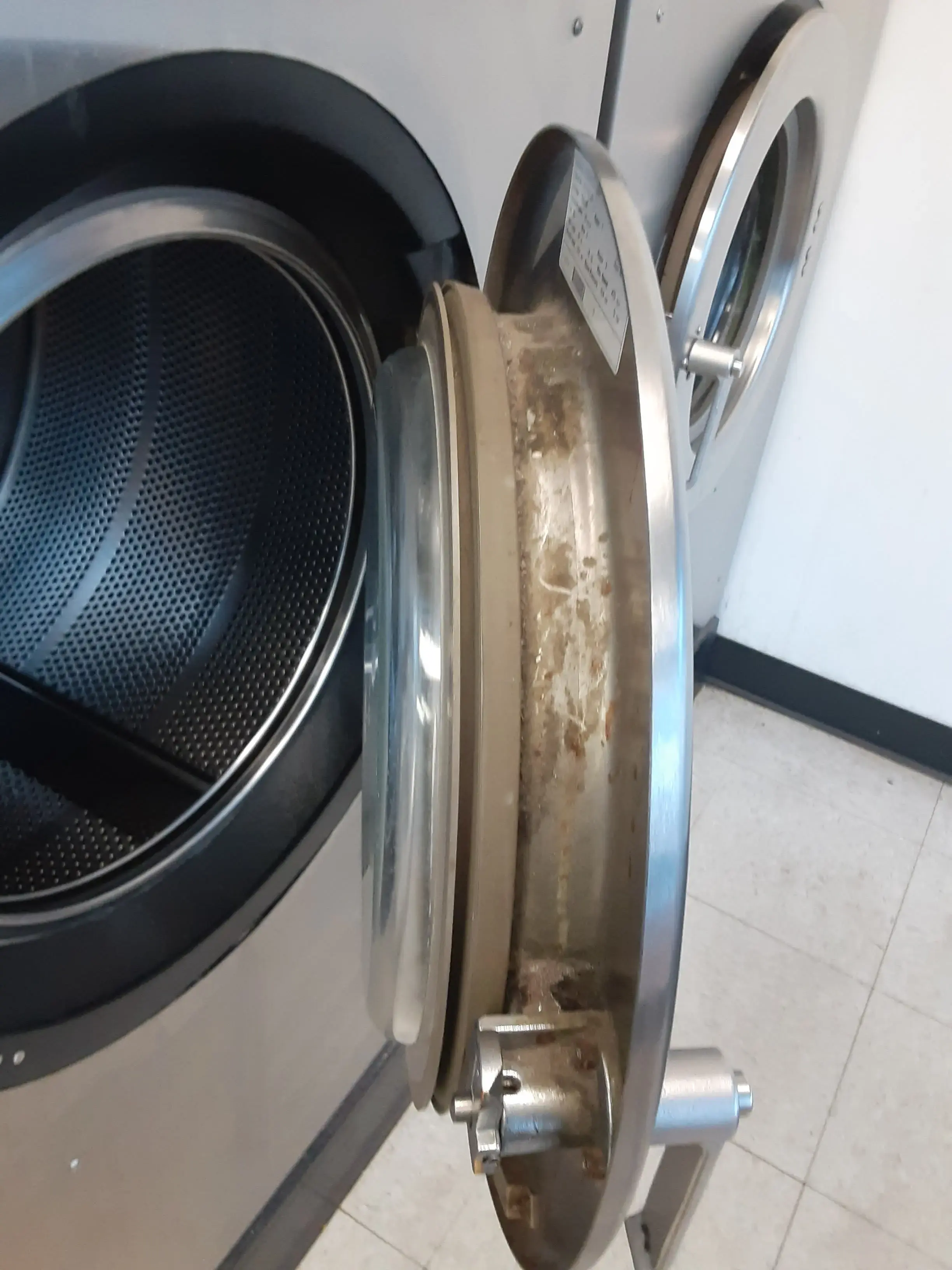 The Clean Machine Laundry thumbnail 7