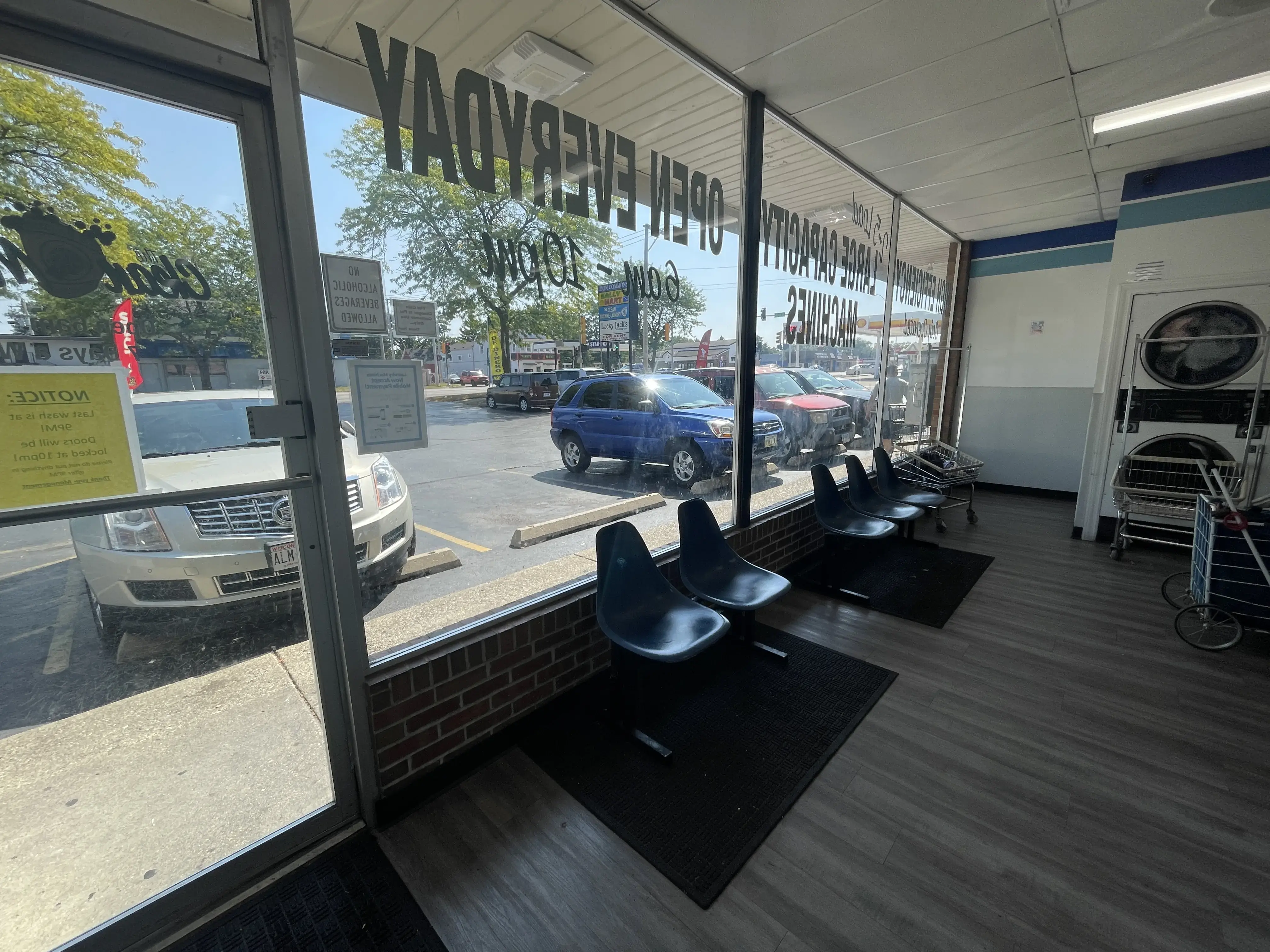 The Clean Machine Laundry - Image 3