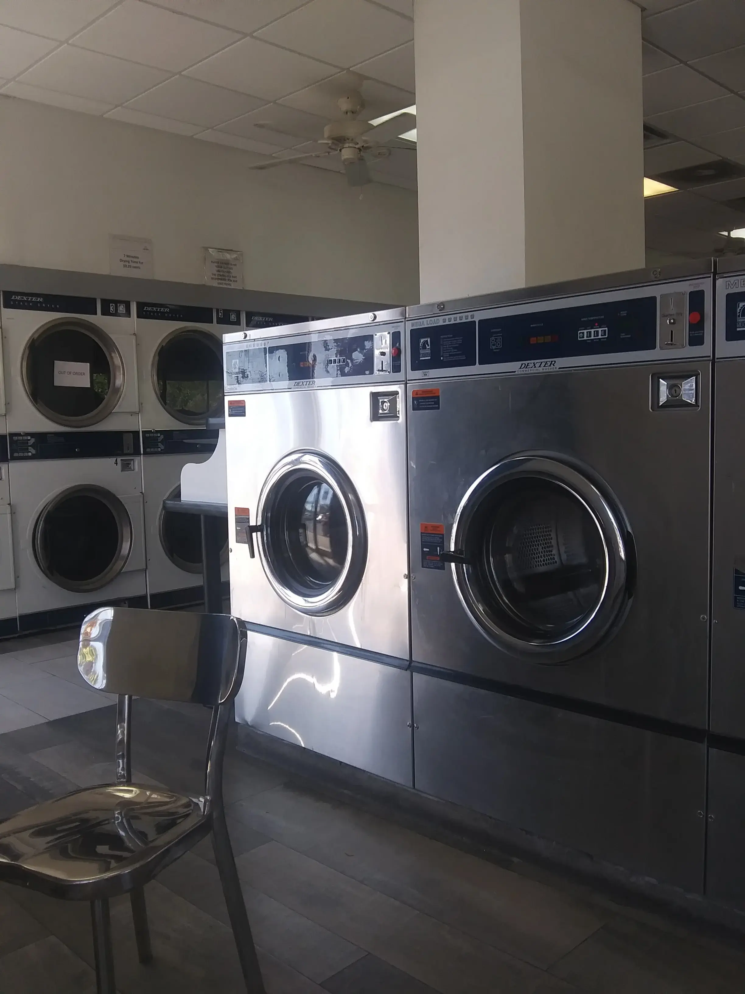 The Cleaners Laundromat thumbnail 20