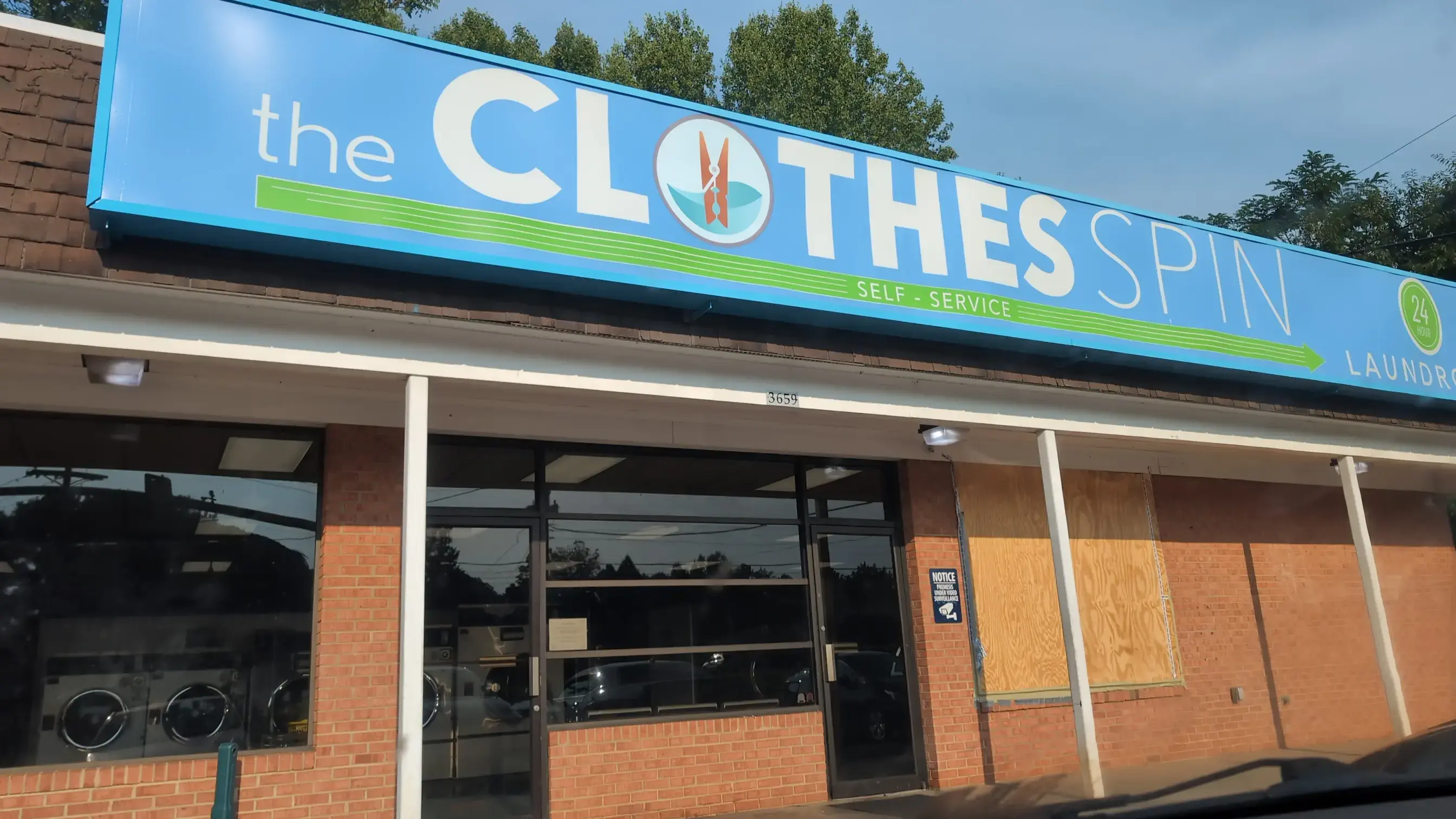 The Clothes Spin Laundromat - Image 10