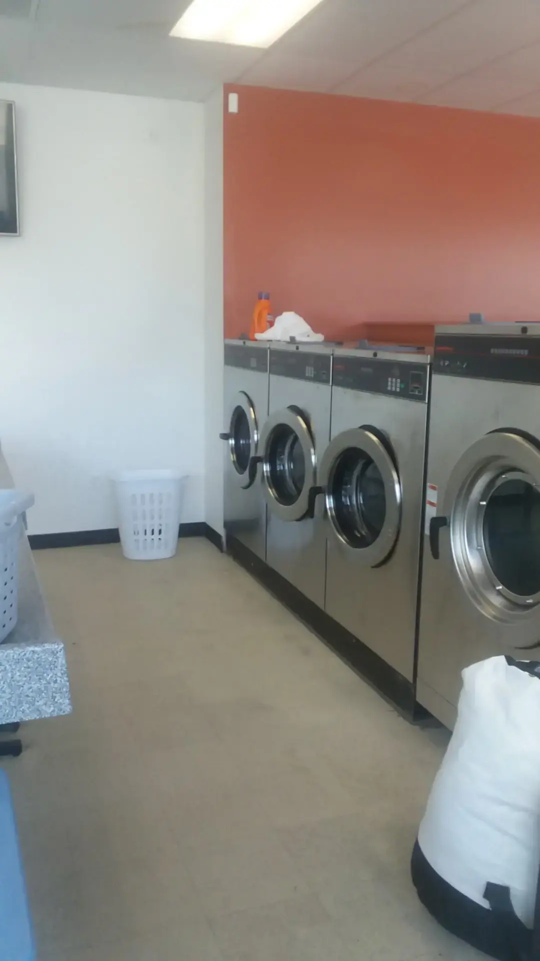 The Clothesline Laundry Services - Image 10