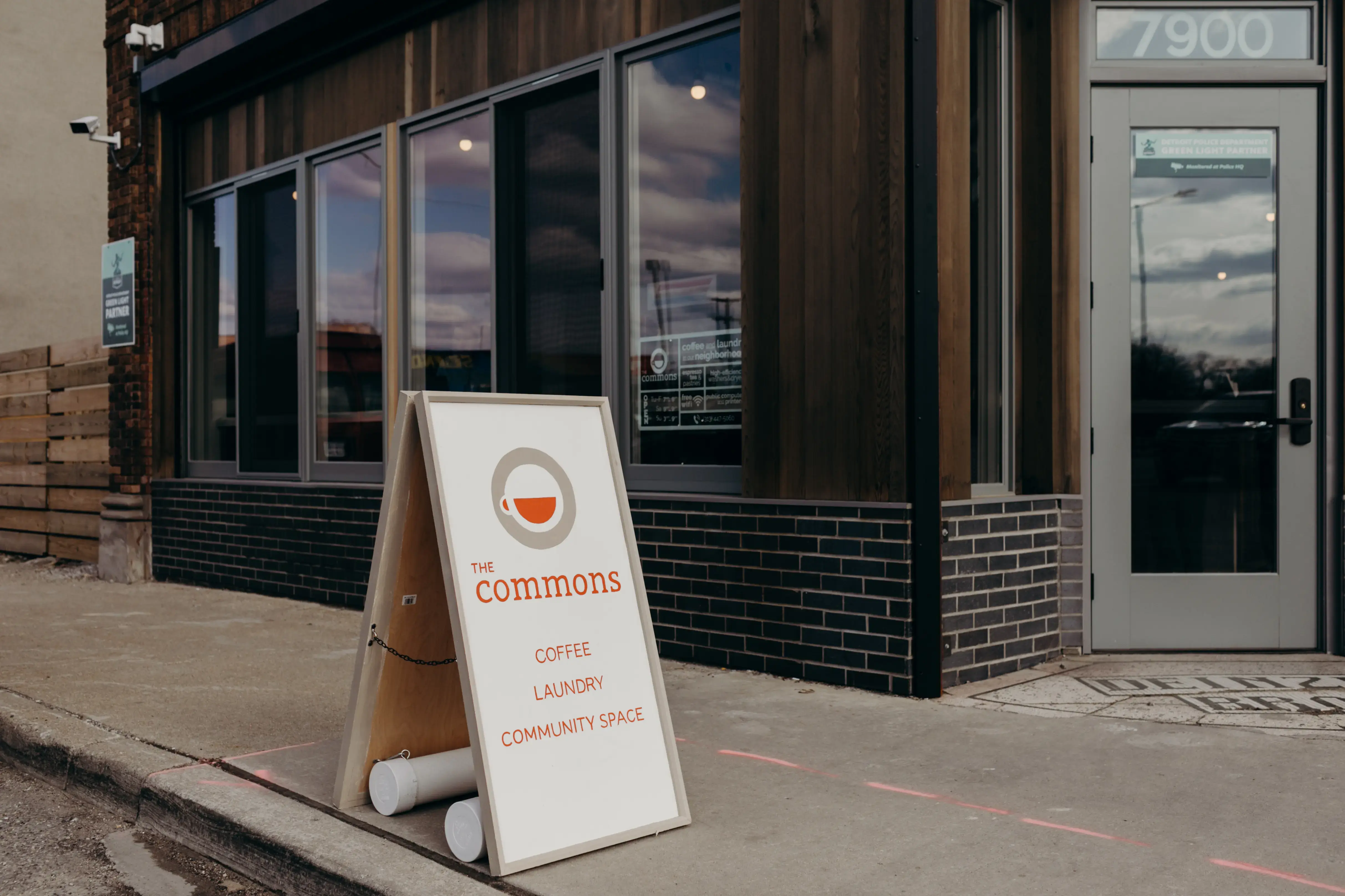 The Commons thumbnail 15
