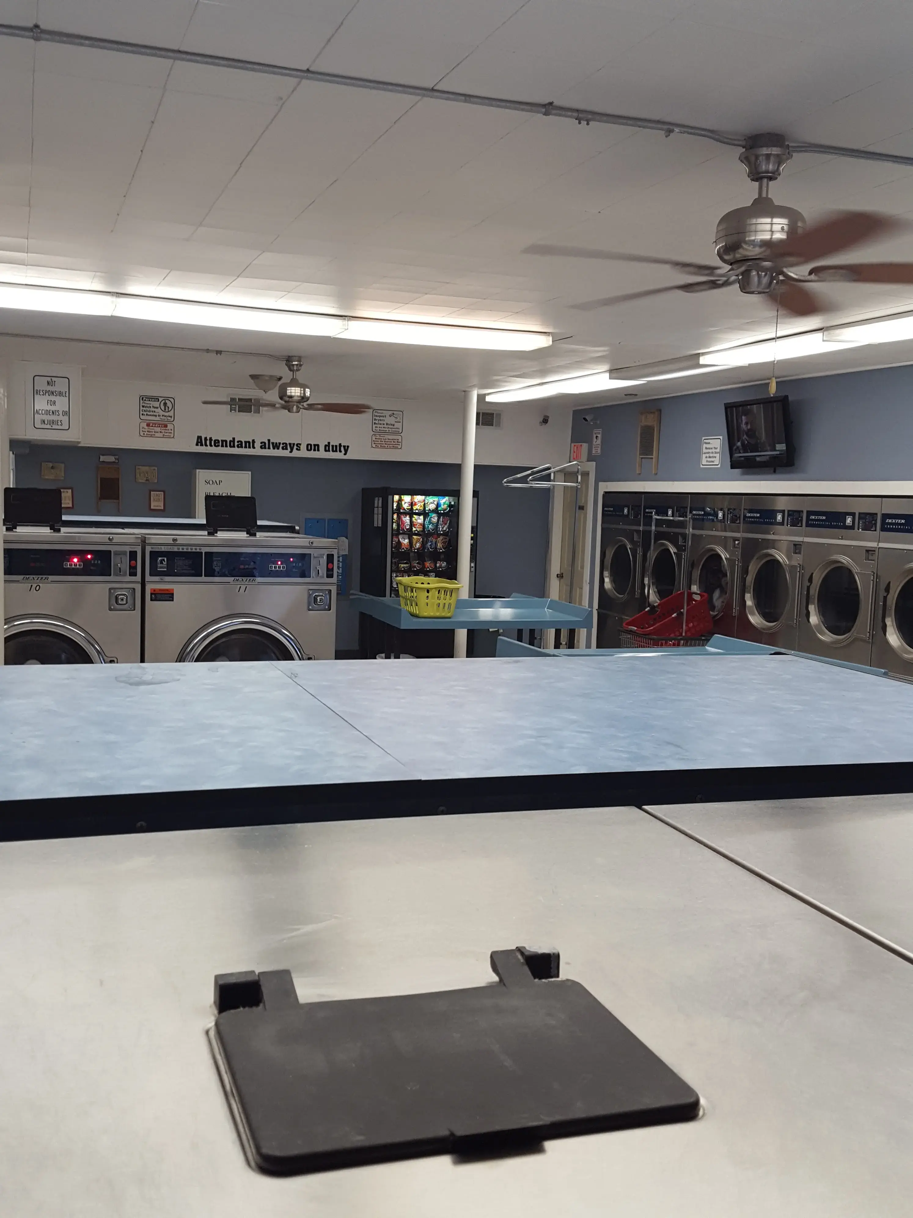 The Corner Laundry thumbnail 10