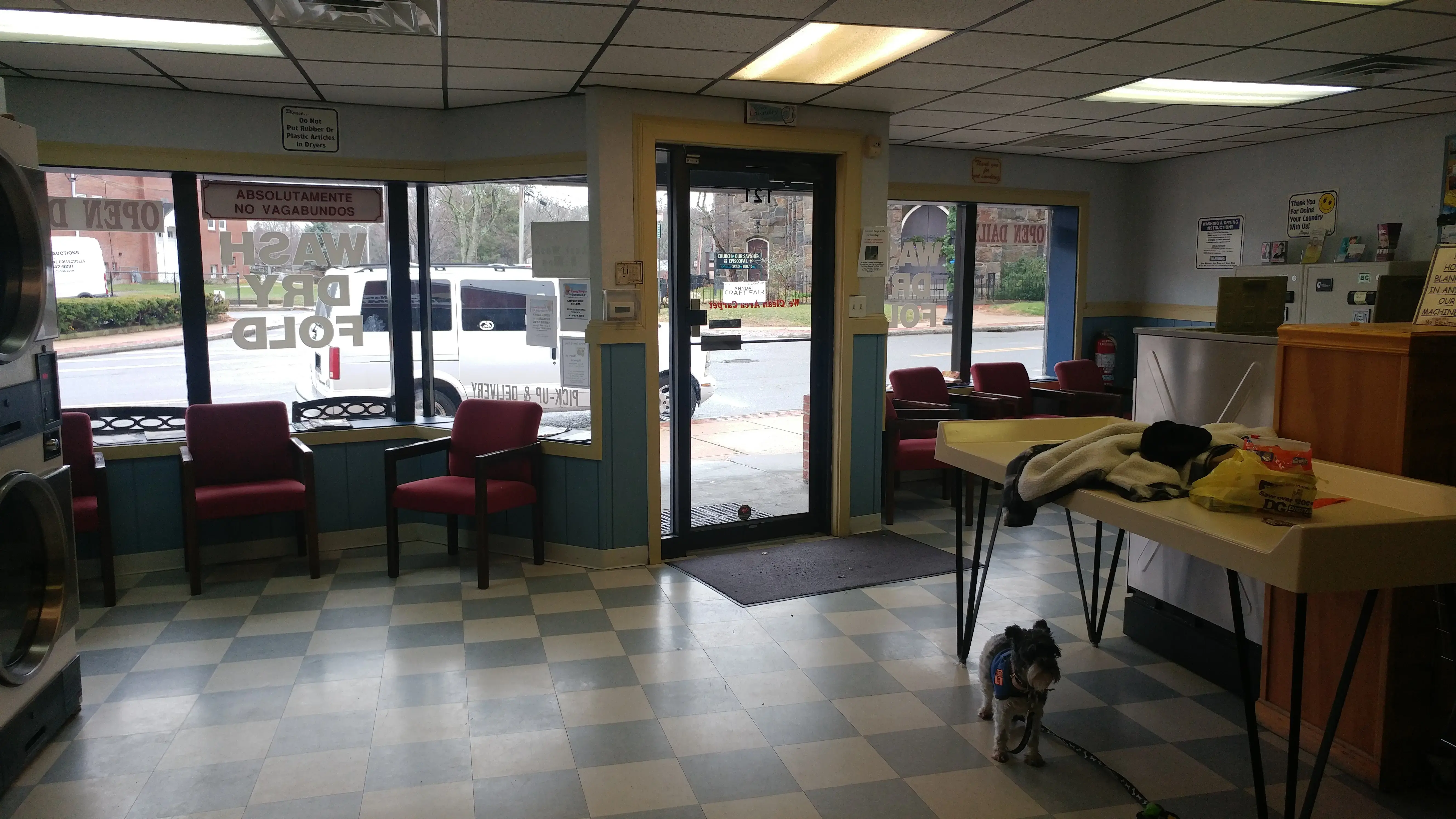 The Empty Hamper Laundromat - Image 4