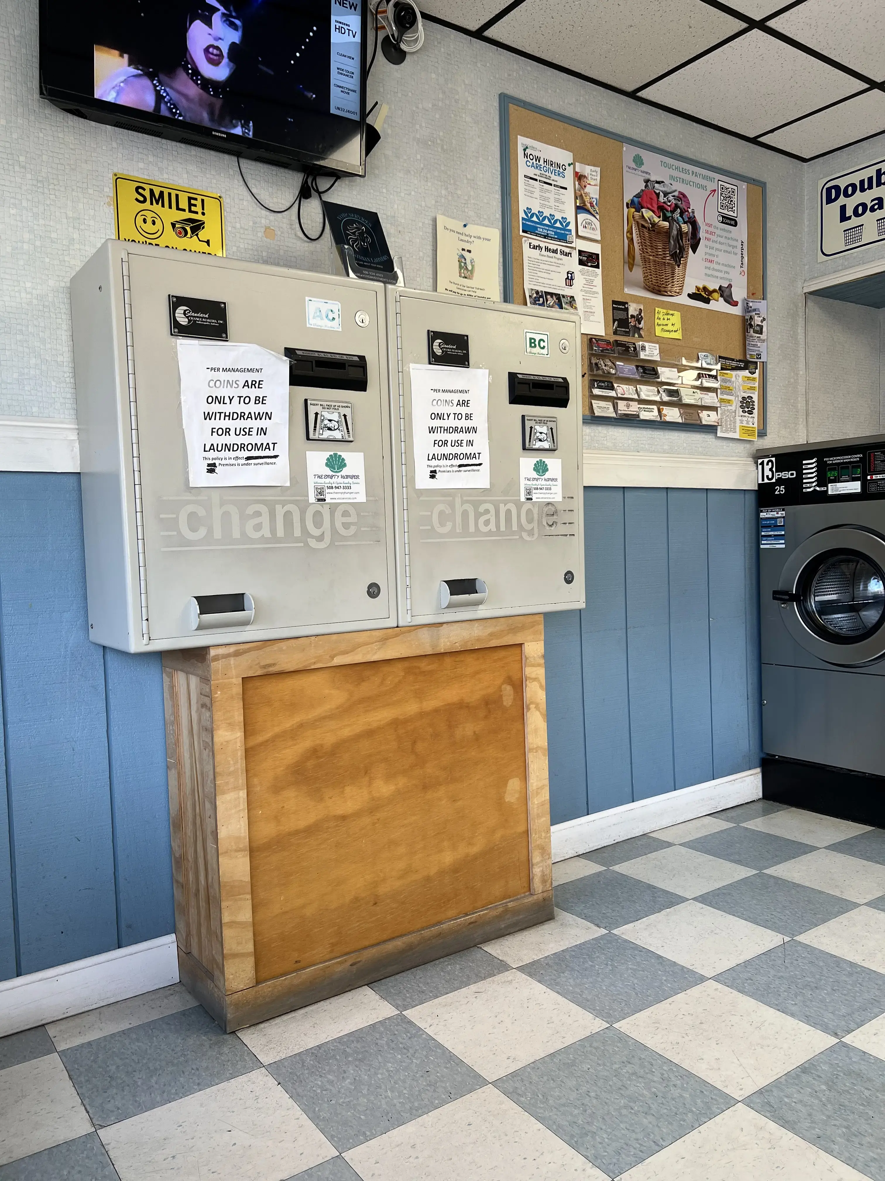 The Empty Hamper Laundromat thumbnail 19