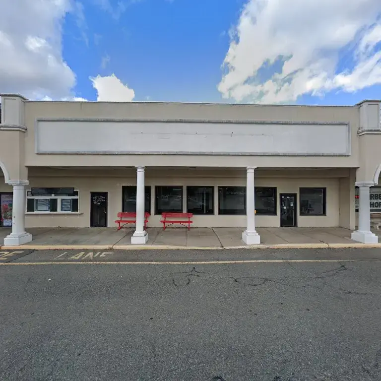The Flanders Laundromat - Image 9