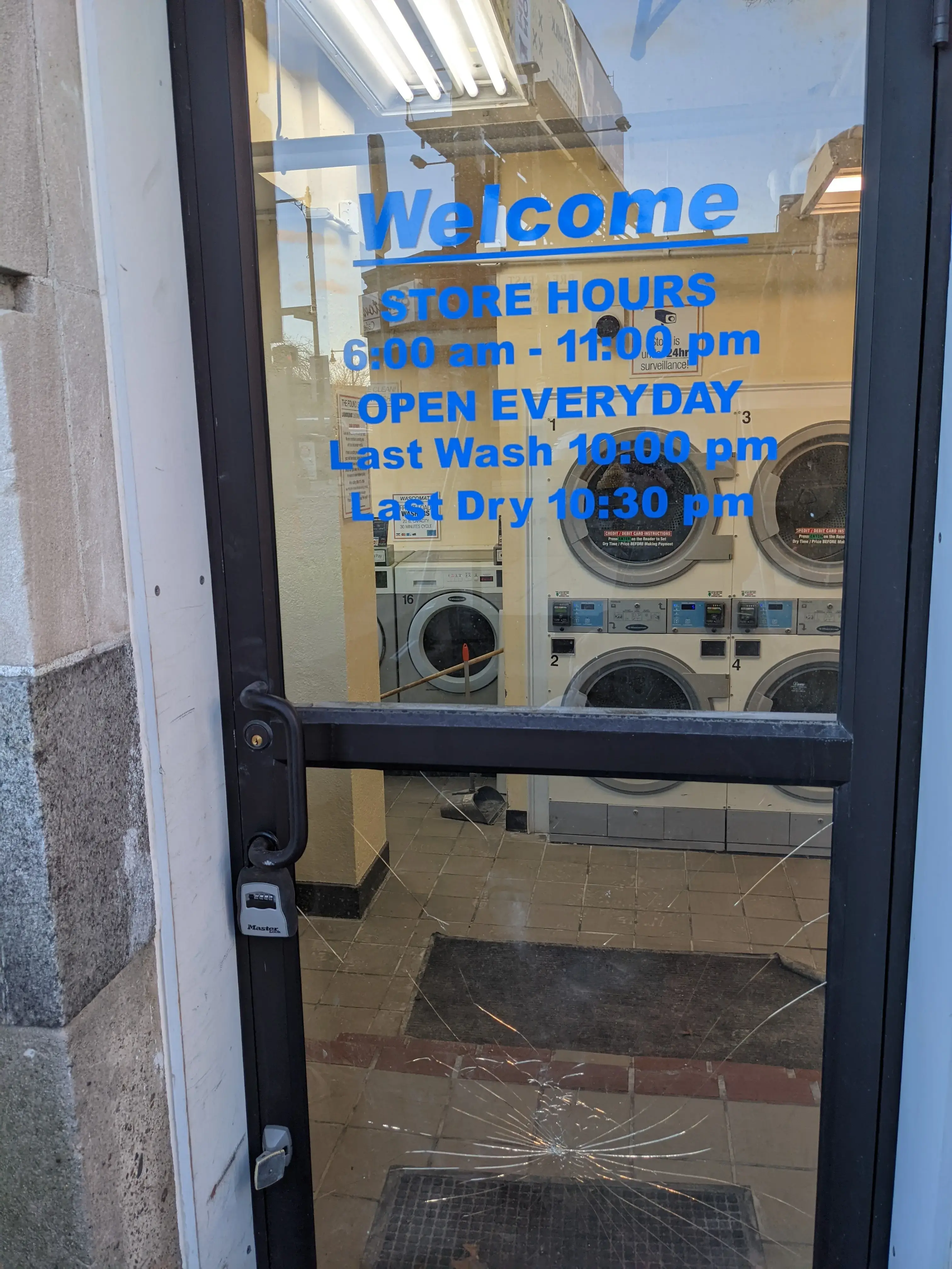 The Found Sock Laundromat thumbnail 8
