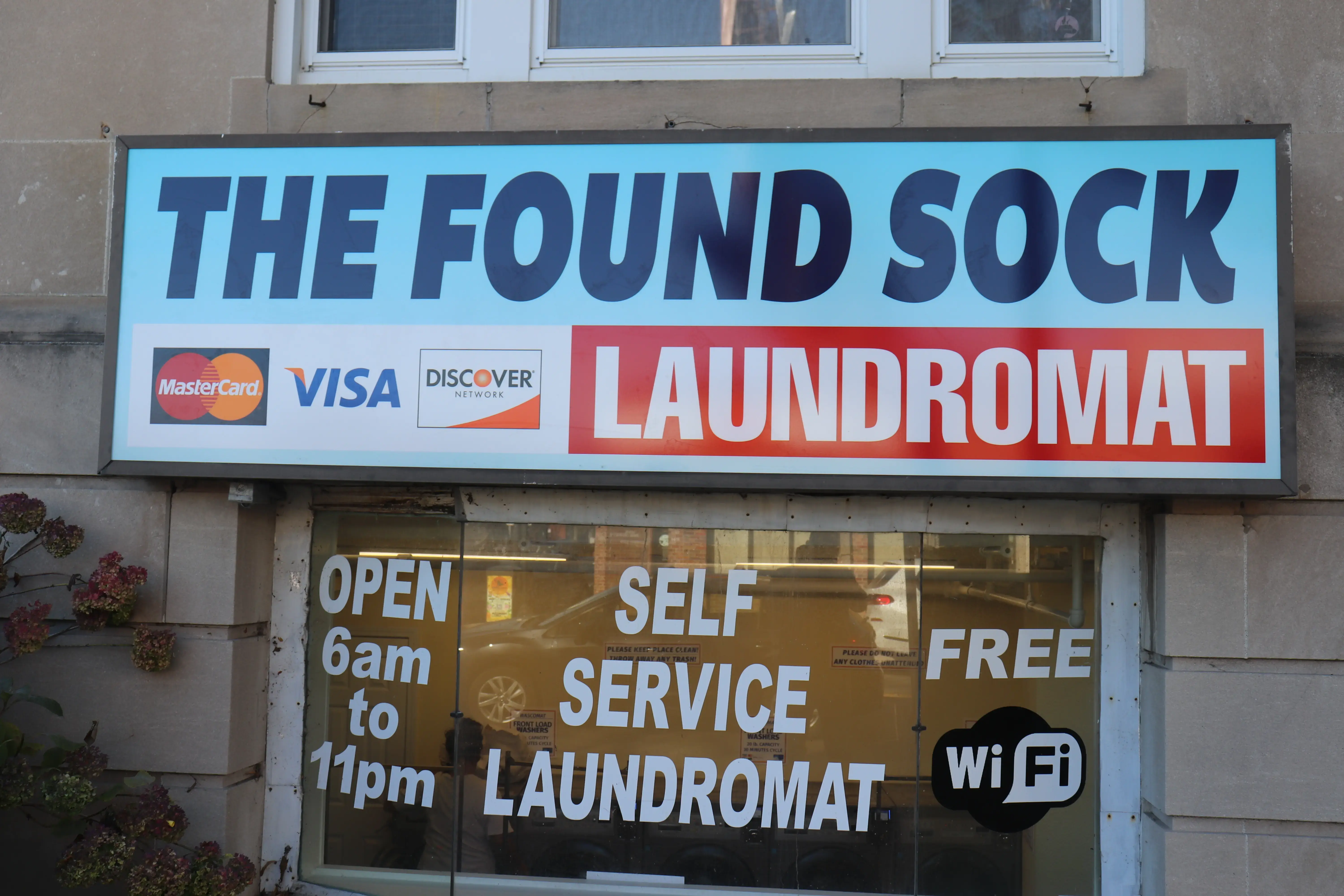 The Found Sock Laundromat thumbnail 6