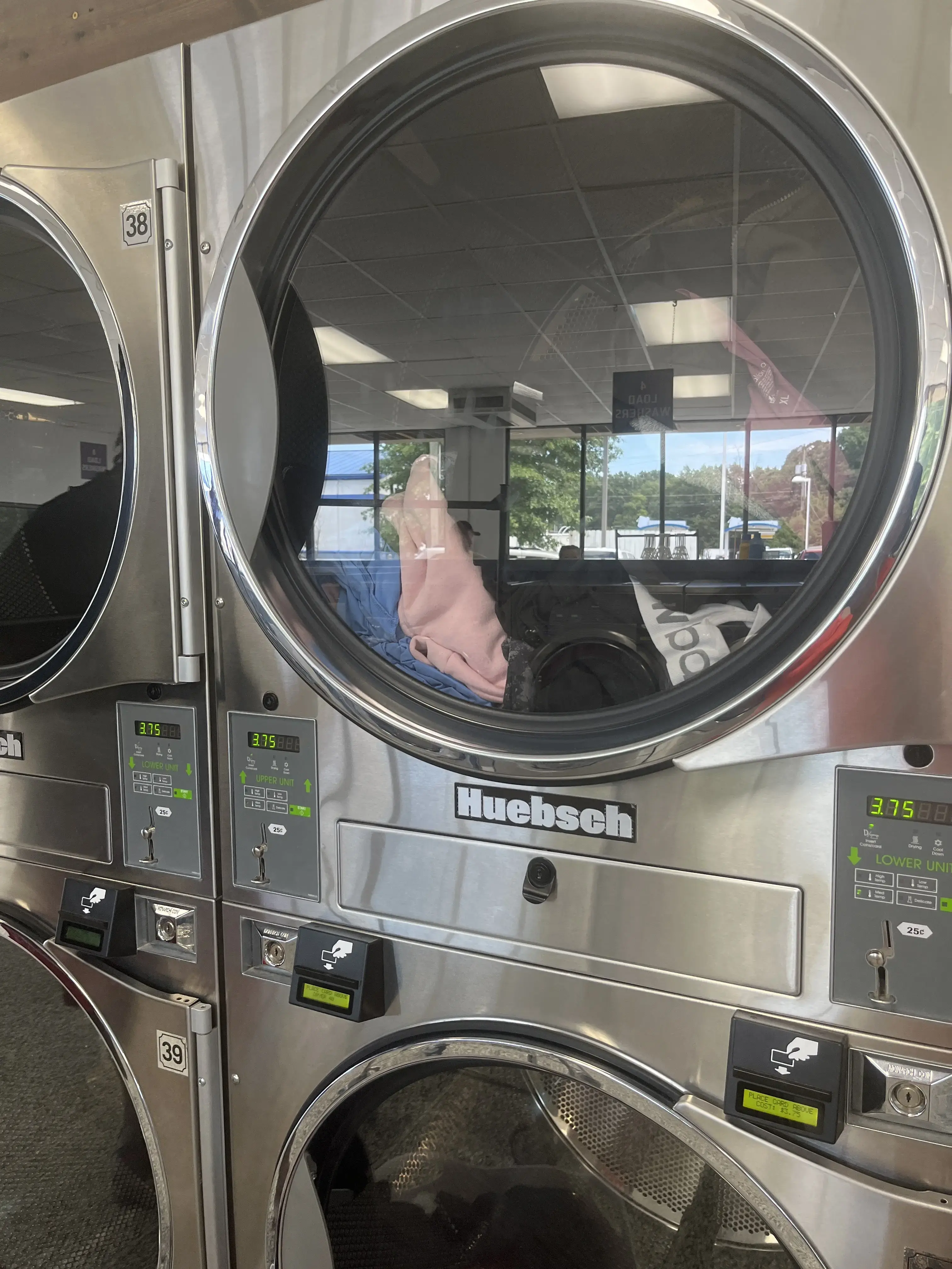 The Great American Laundromat - Image 10