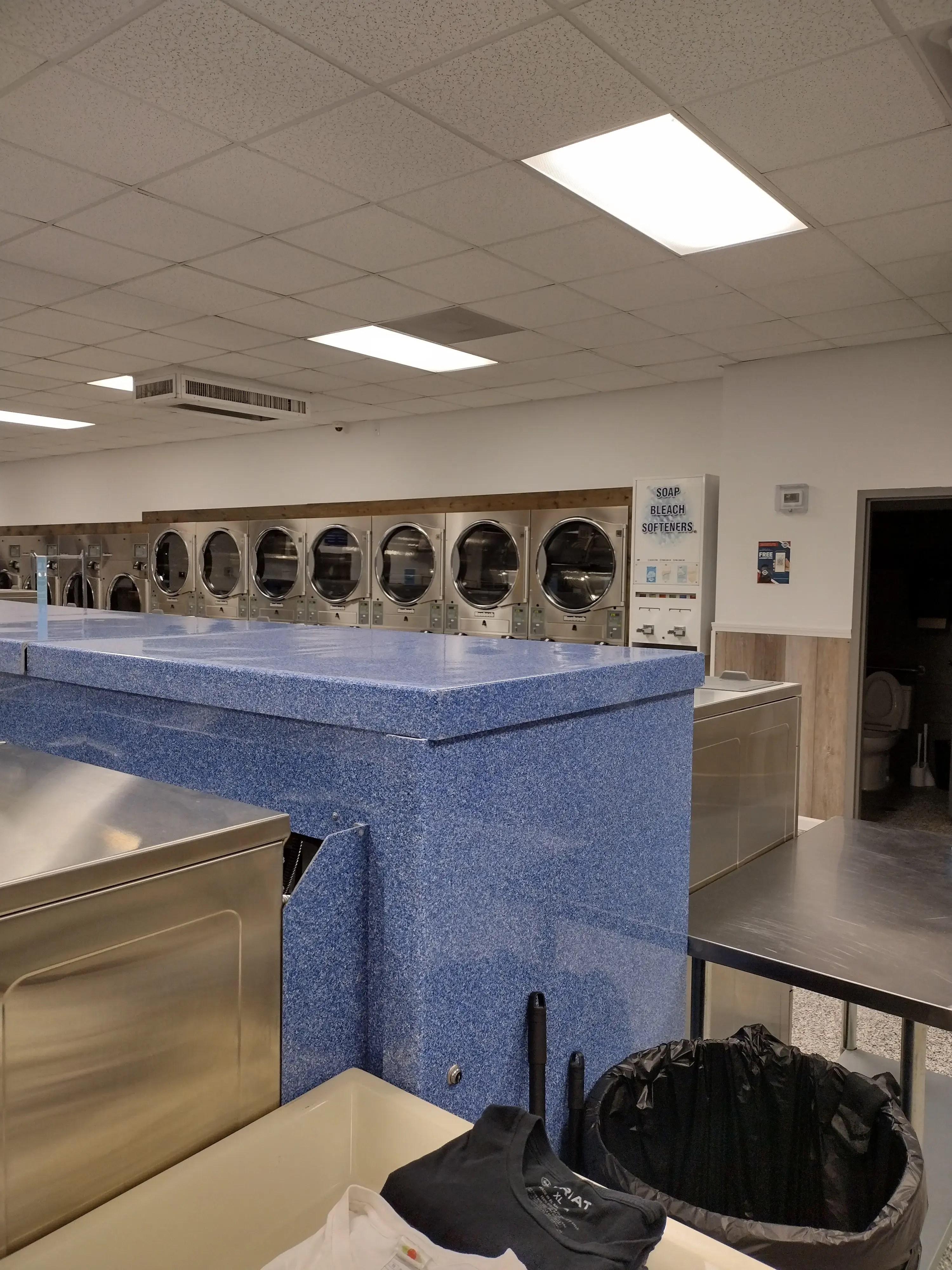 The Great American Laundromat - Image 15