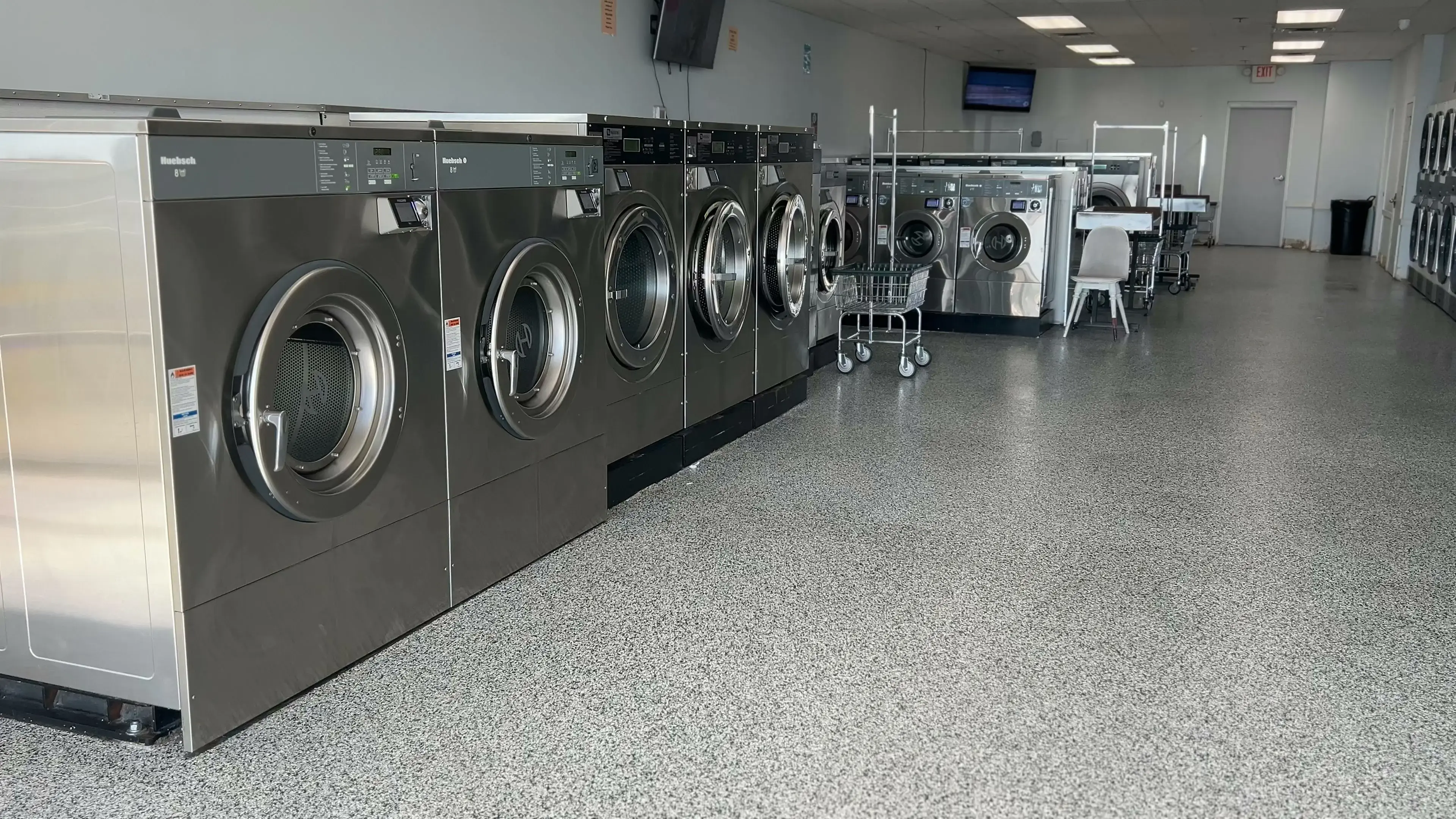 The Great American Laundromat - Image 14