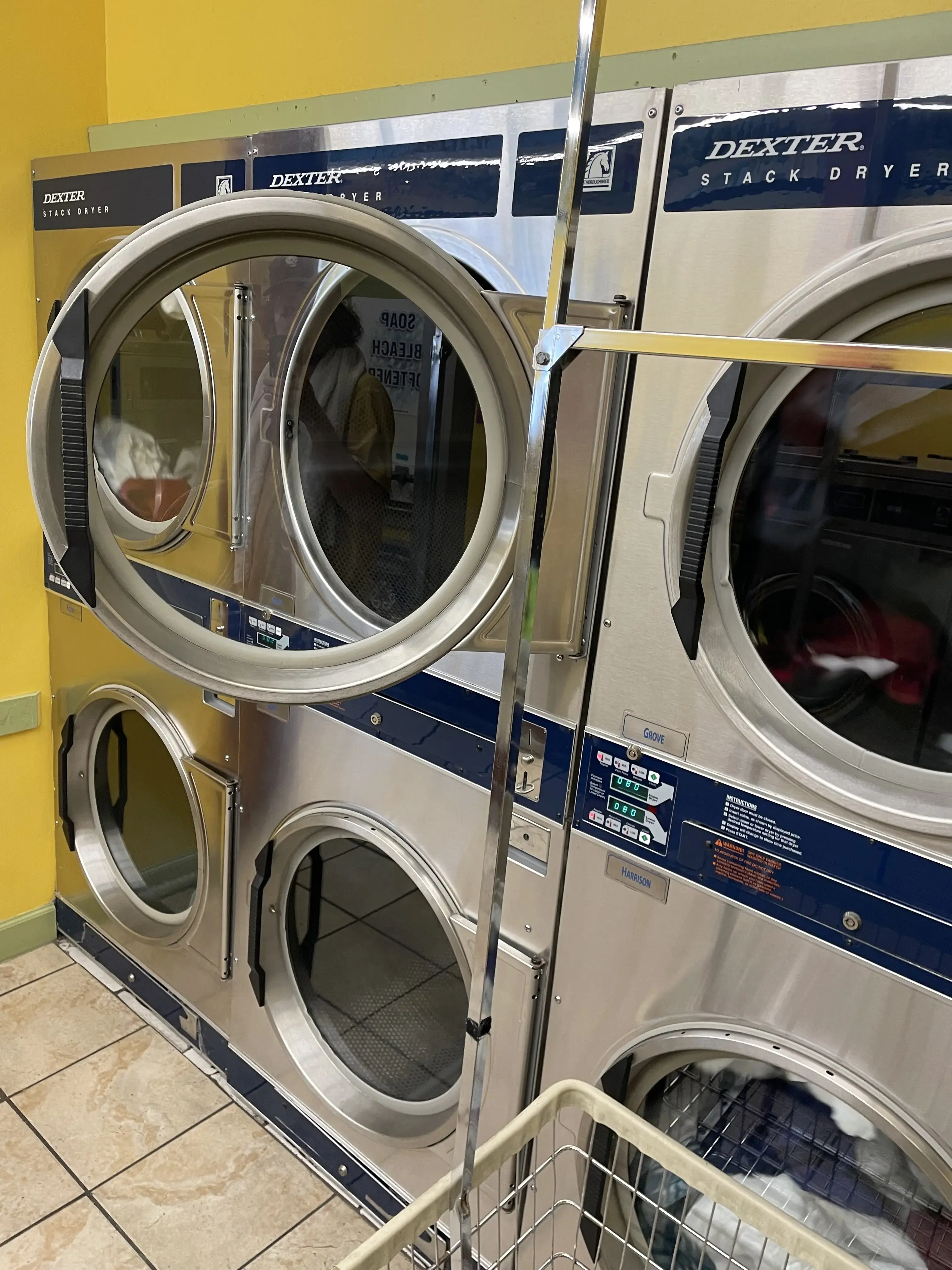 The Hayes Laundry - Image 14