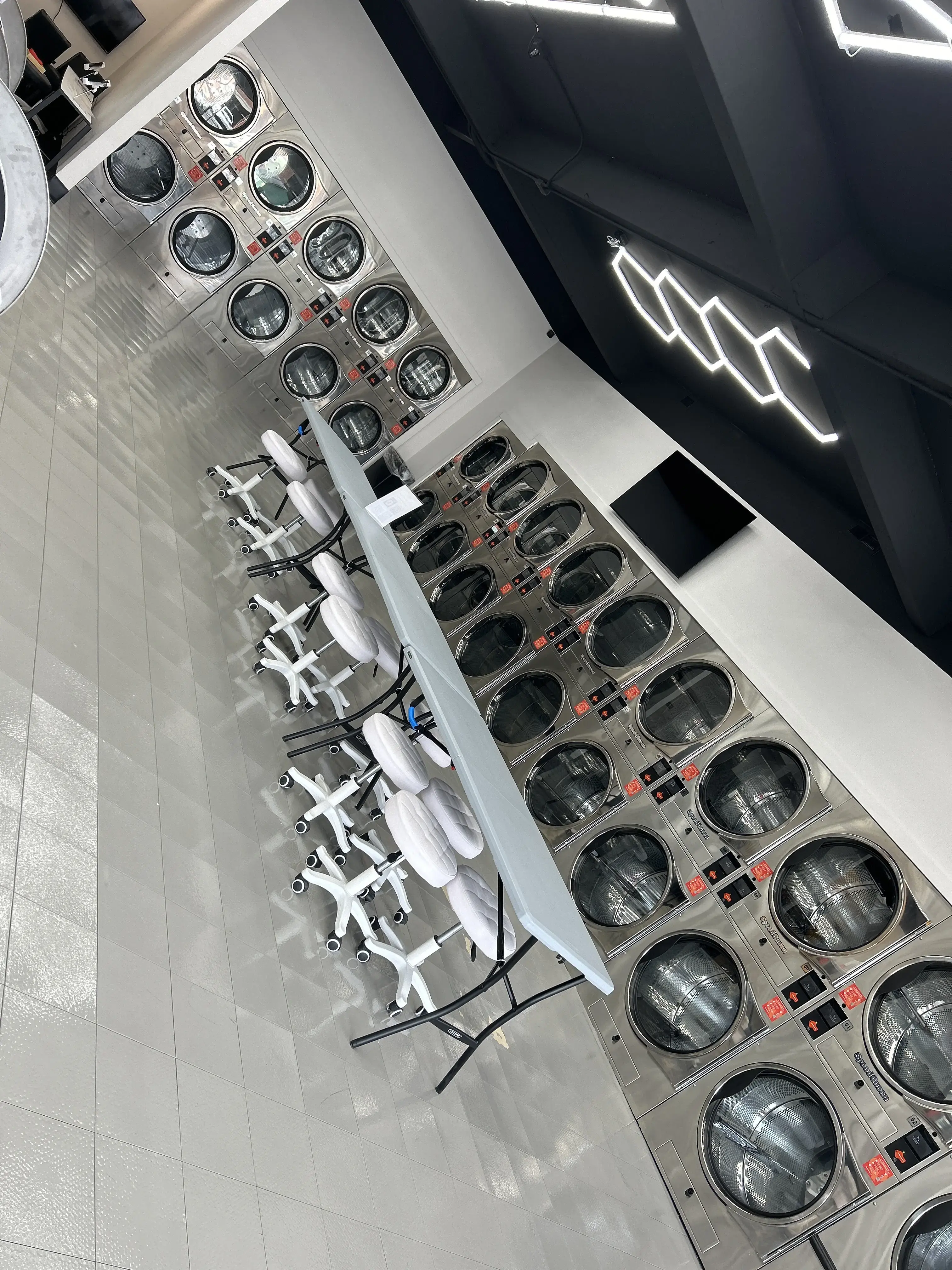 THE HIVE Laundry Center - Image 11