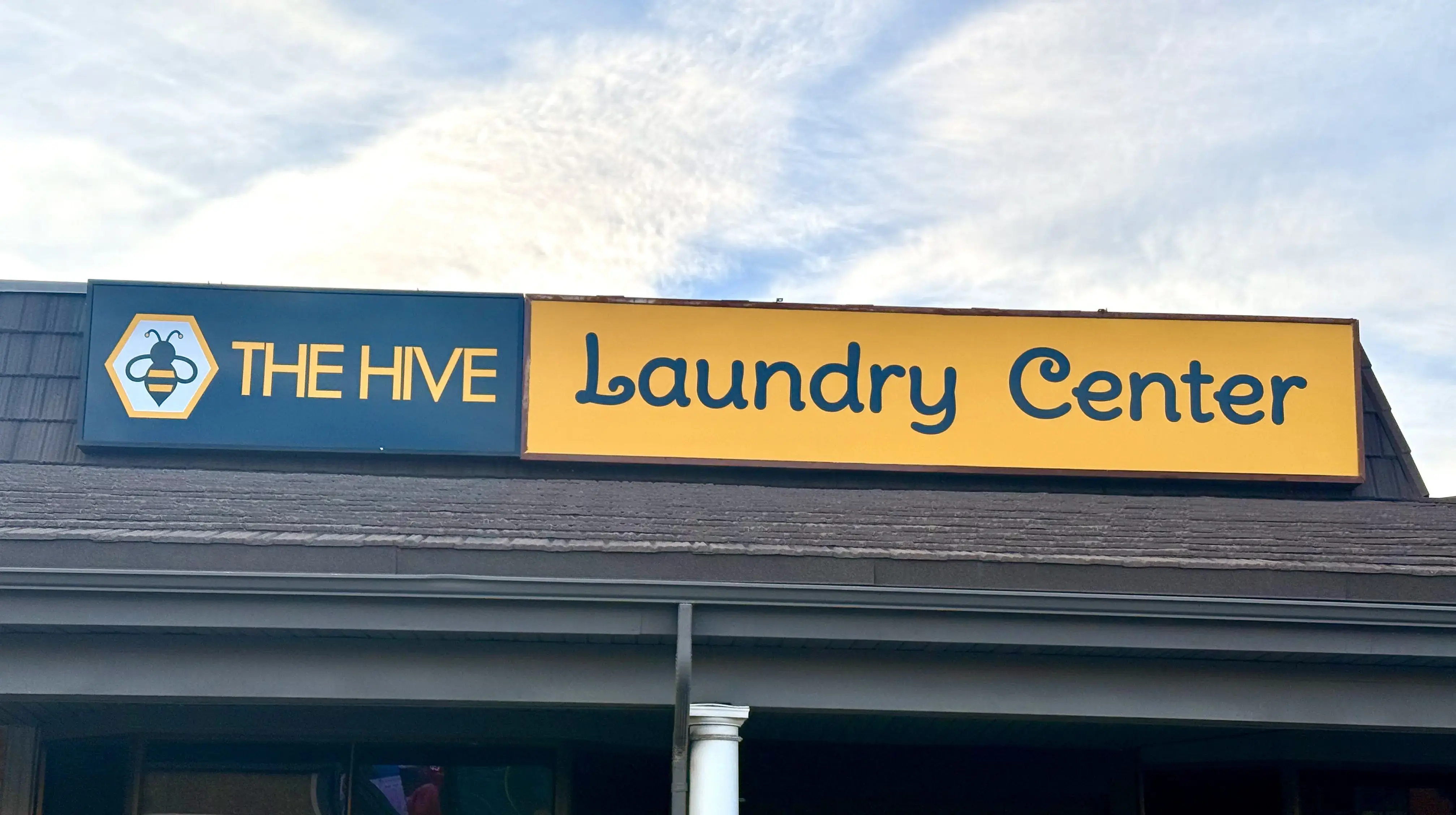 THE HIVE Laundry Center - Image 8