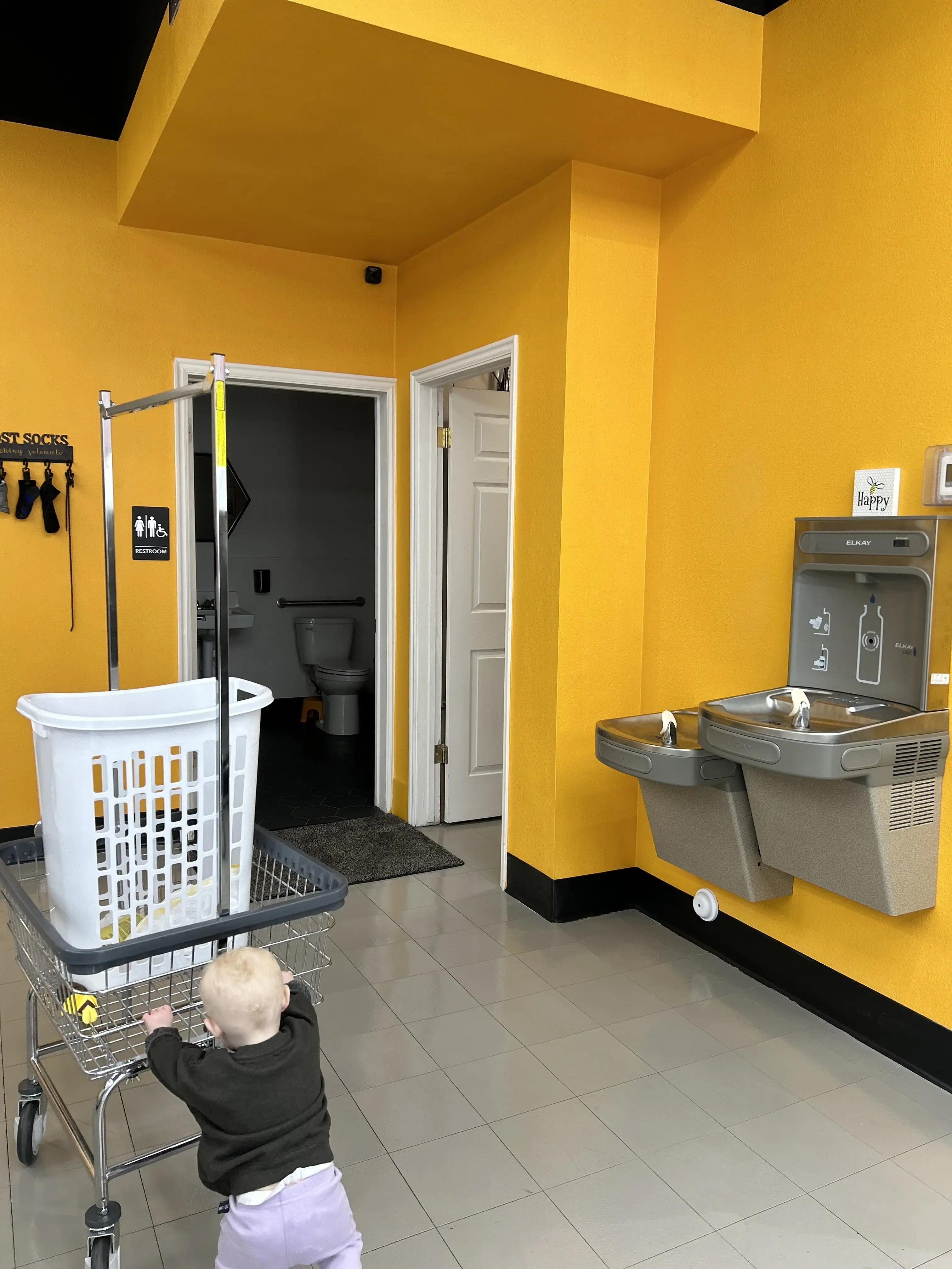THE HIVE Laundry Center thumbnail 7