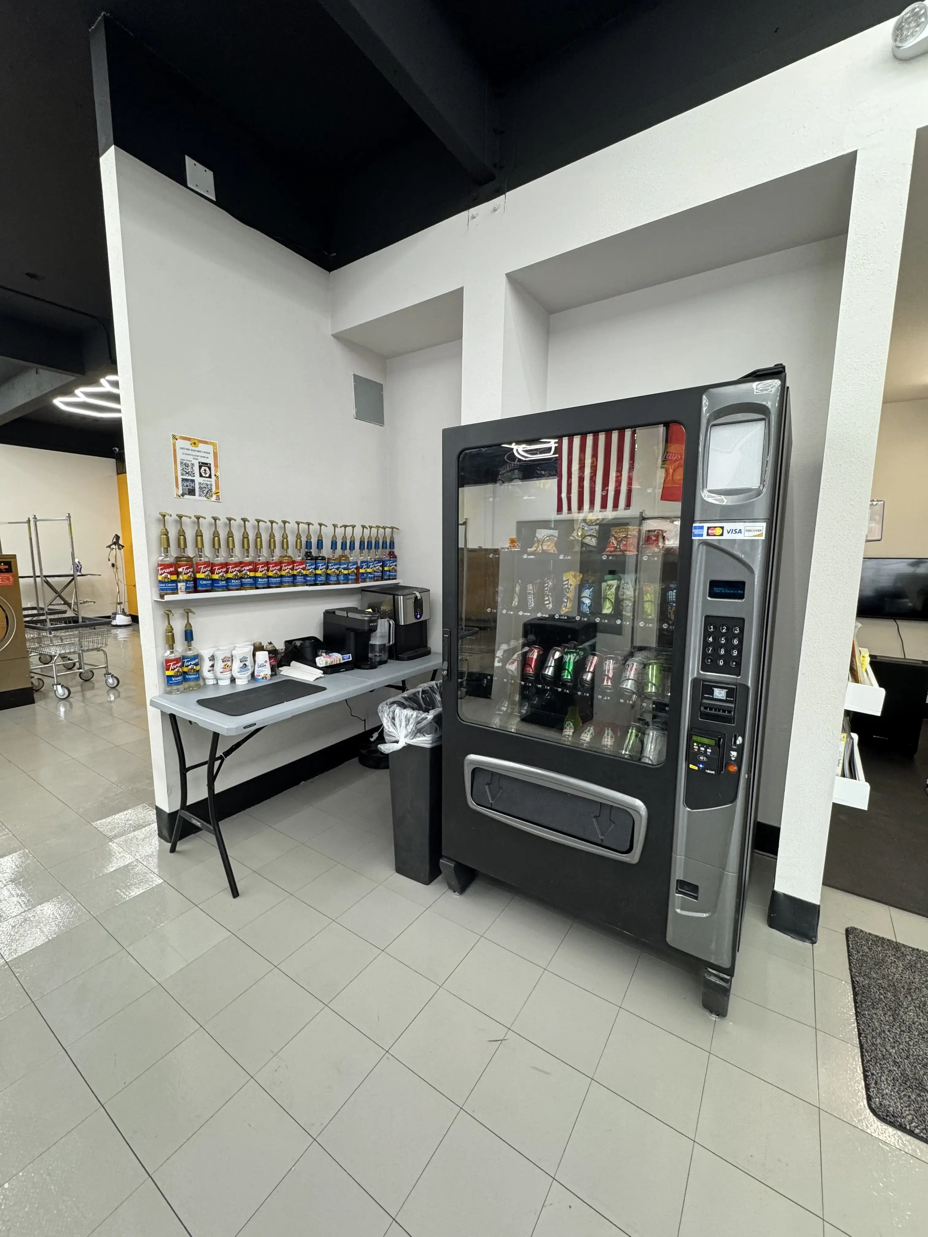 THE HIVE Laundry Center - Image 3