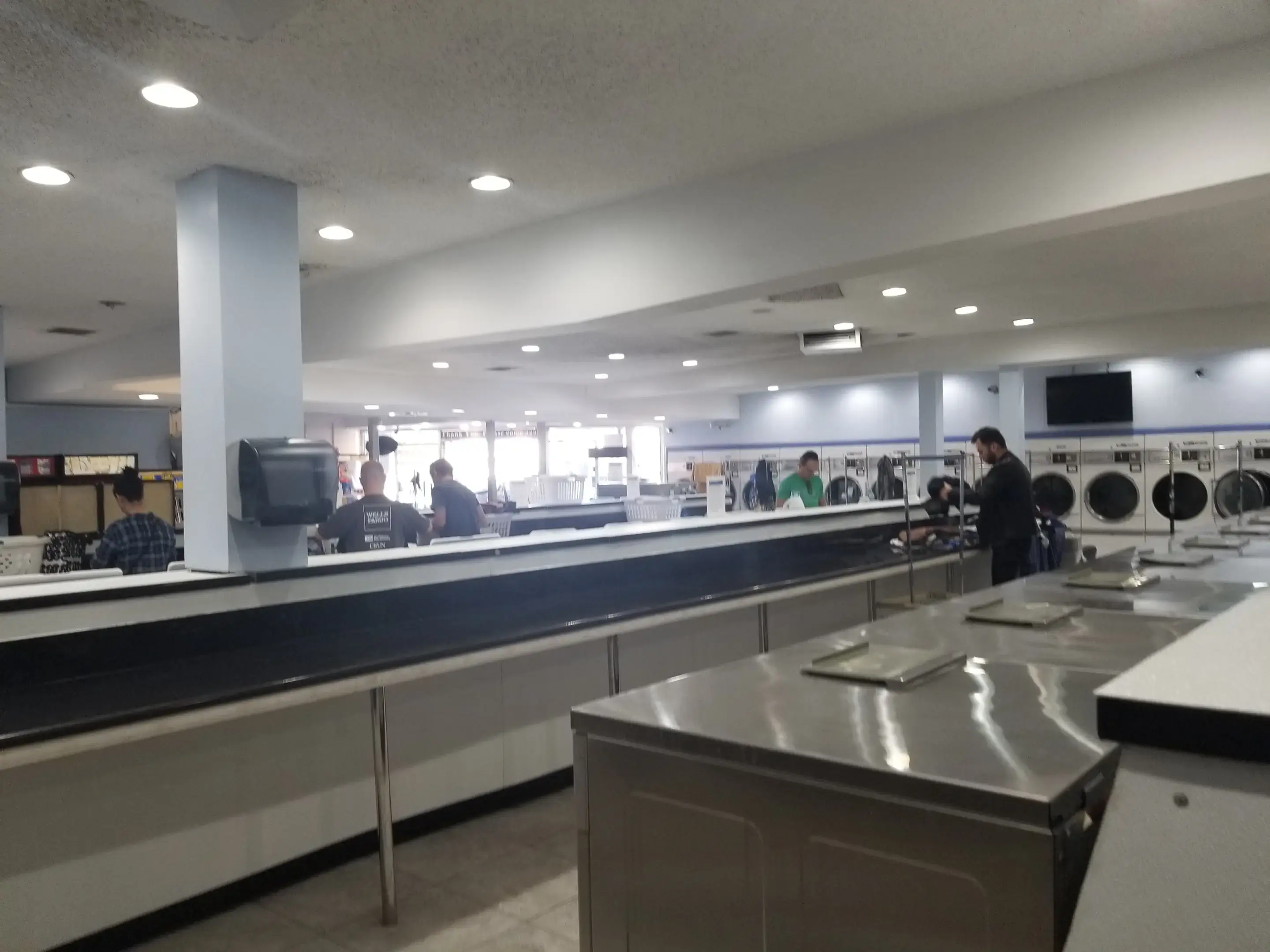 The Hollywood Laundry thumbnail 5