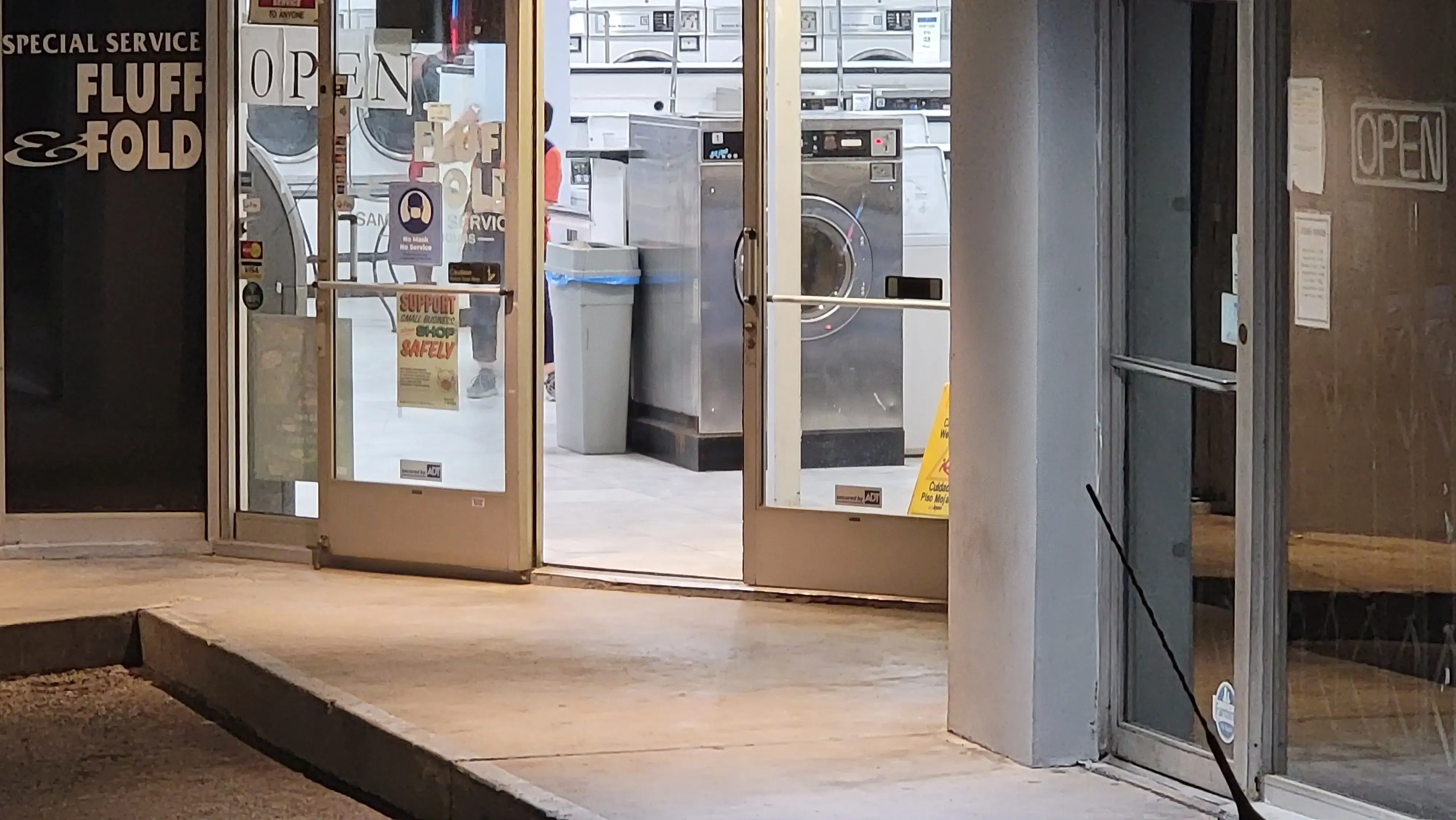 The Hollywood Laundry - Image 13