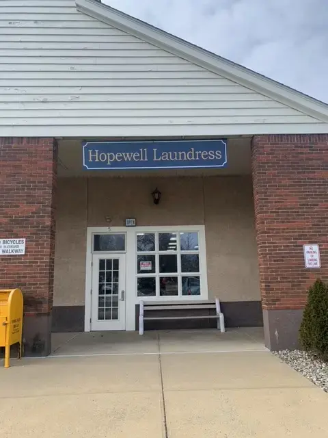 The Hopewell Laundress - Image 7