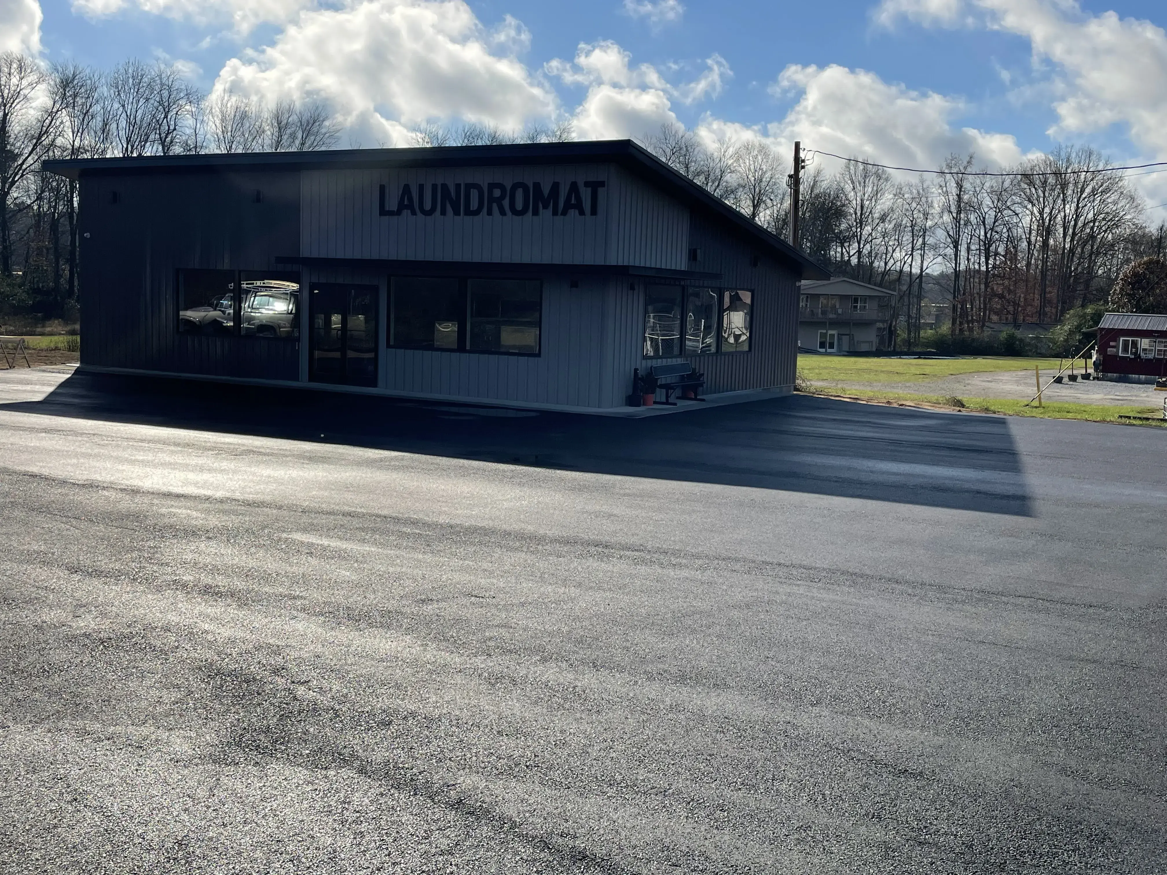 The Laundrette Laundromat thumbnail 4