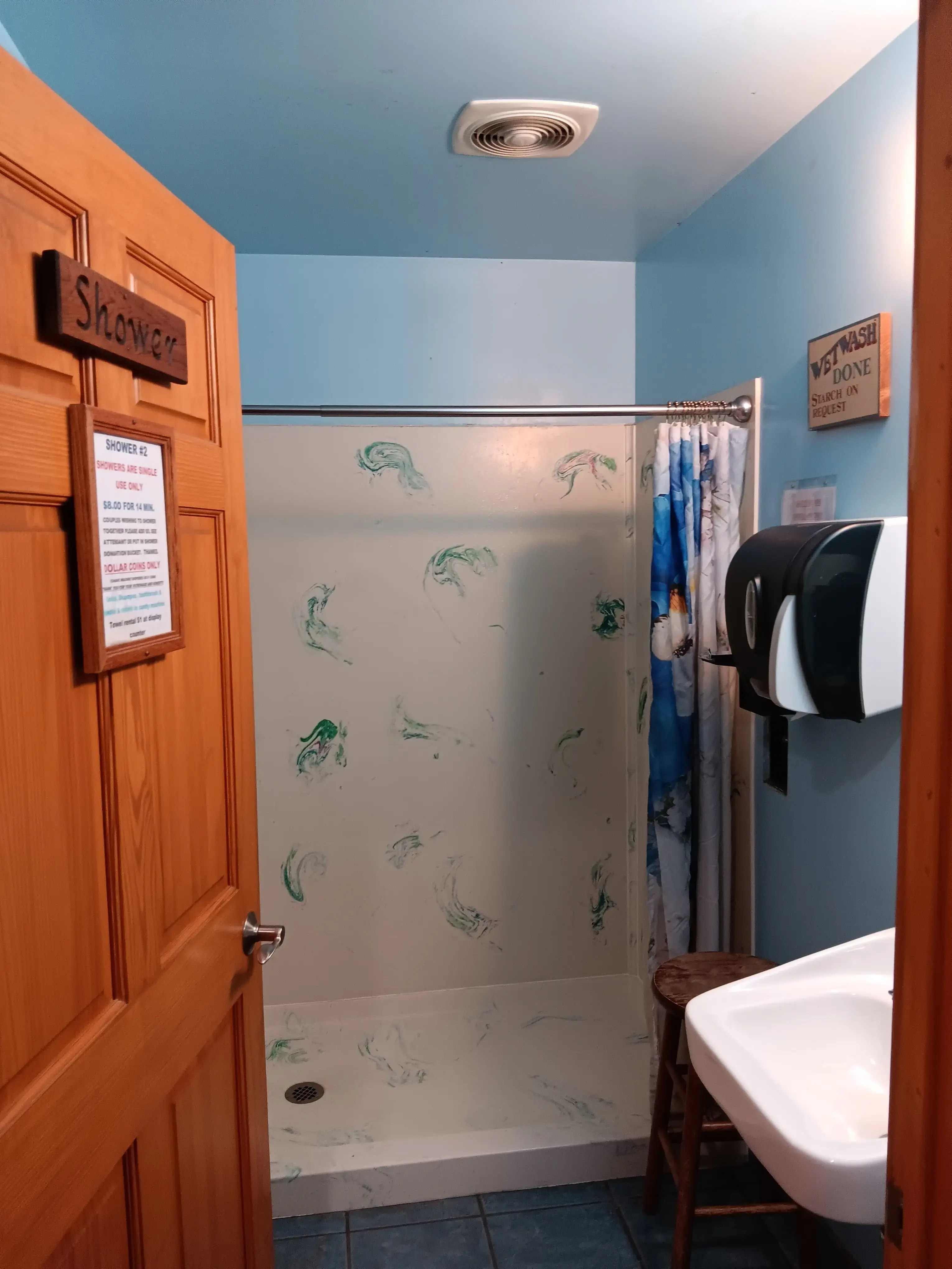 “The Laundromall” – Girdwood Laundry & Showers thumbnail 6