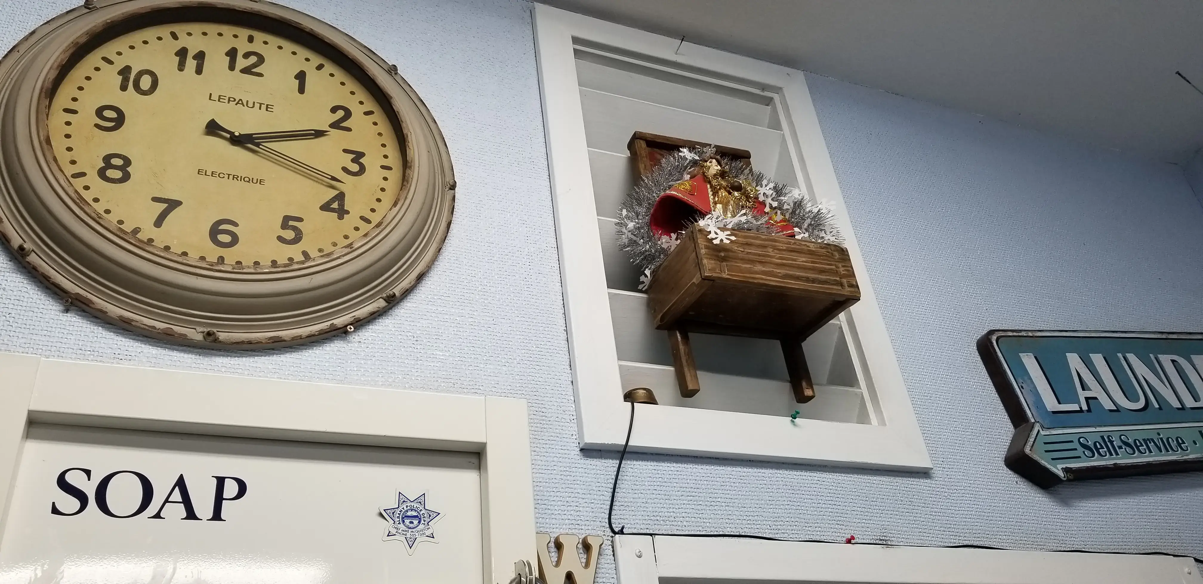 The Laundromat, Albany, CA thumbnail 19