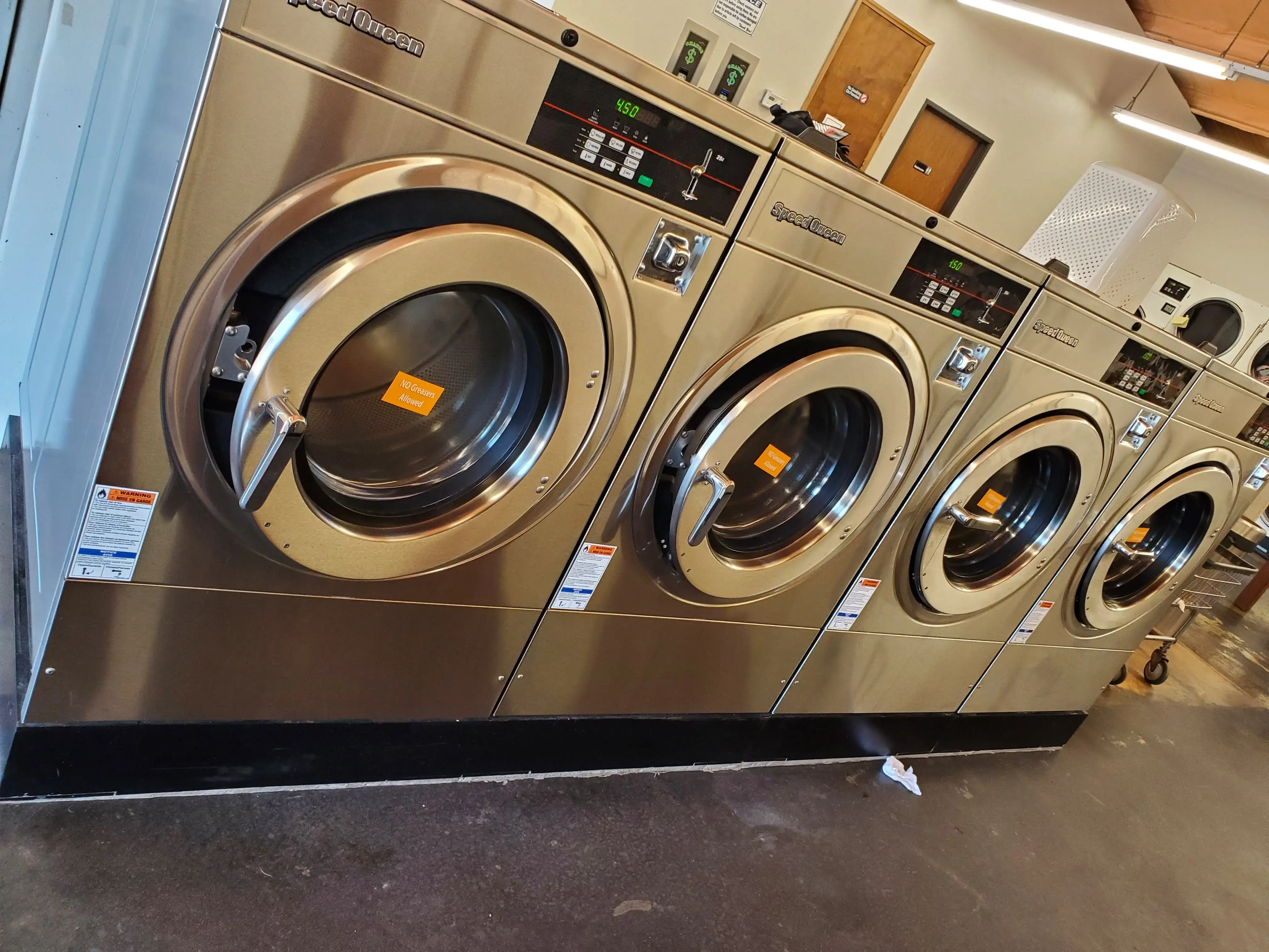 The Laundromat - Image 6