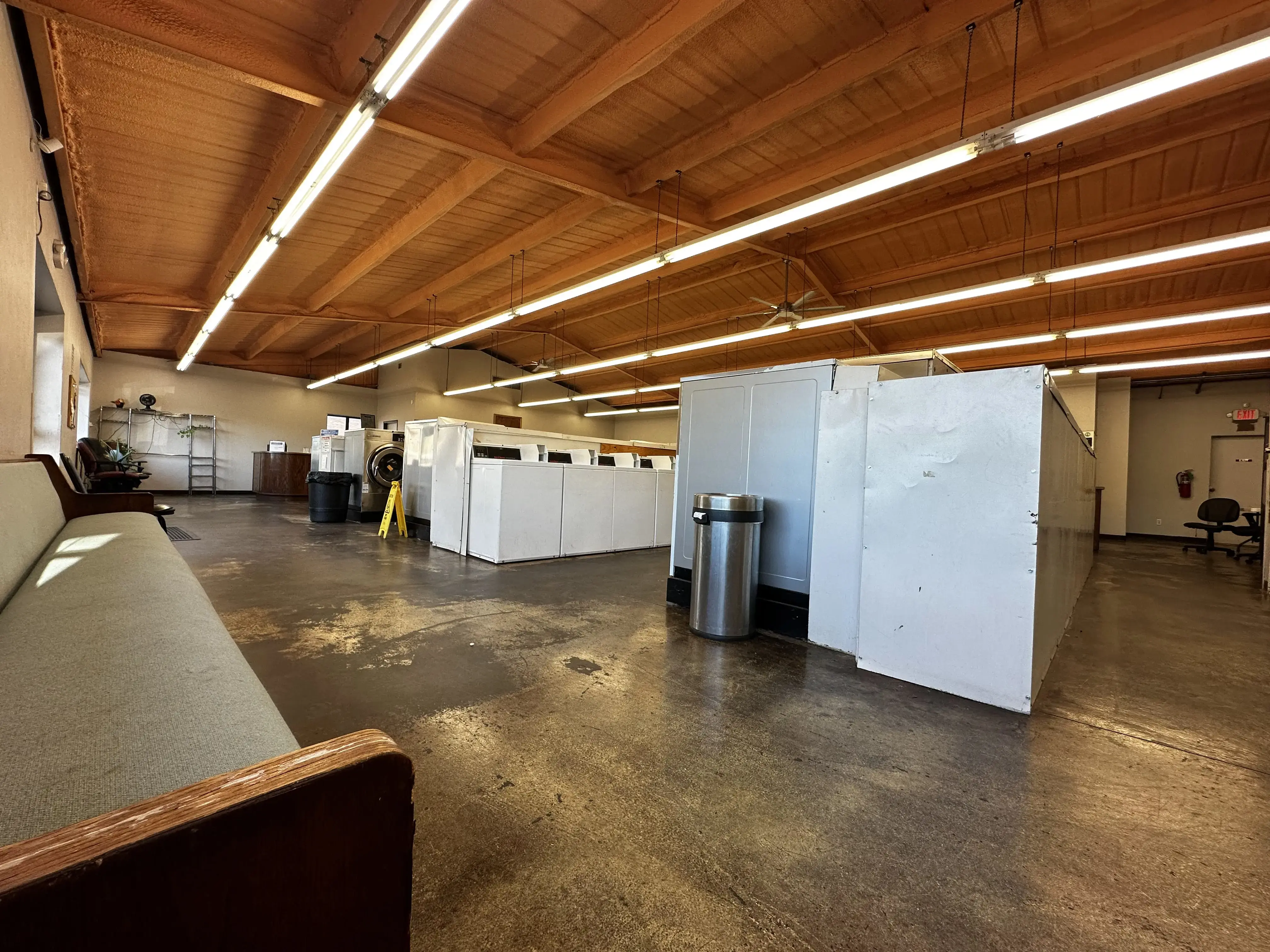 The Laundromat - Image 3