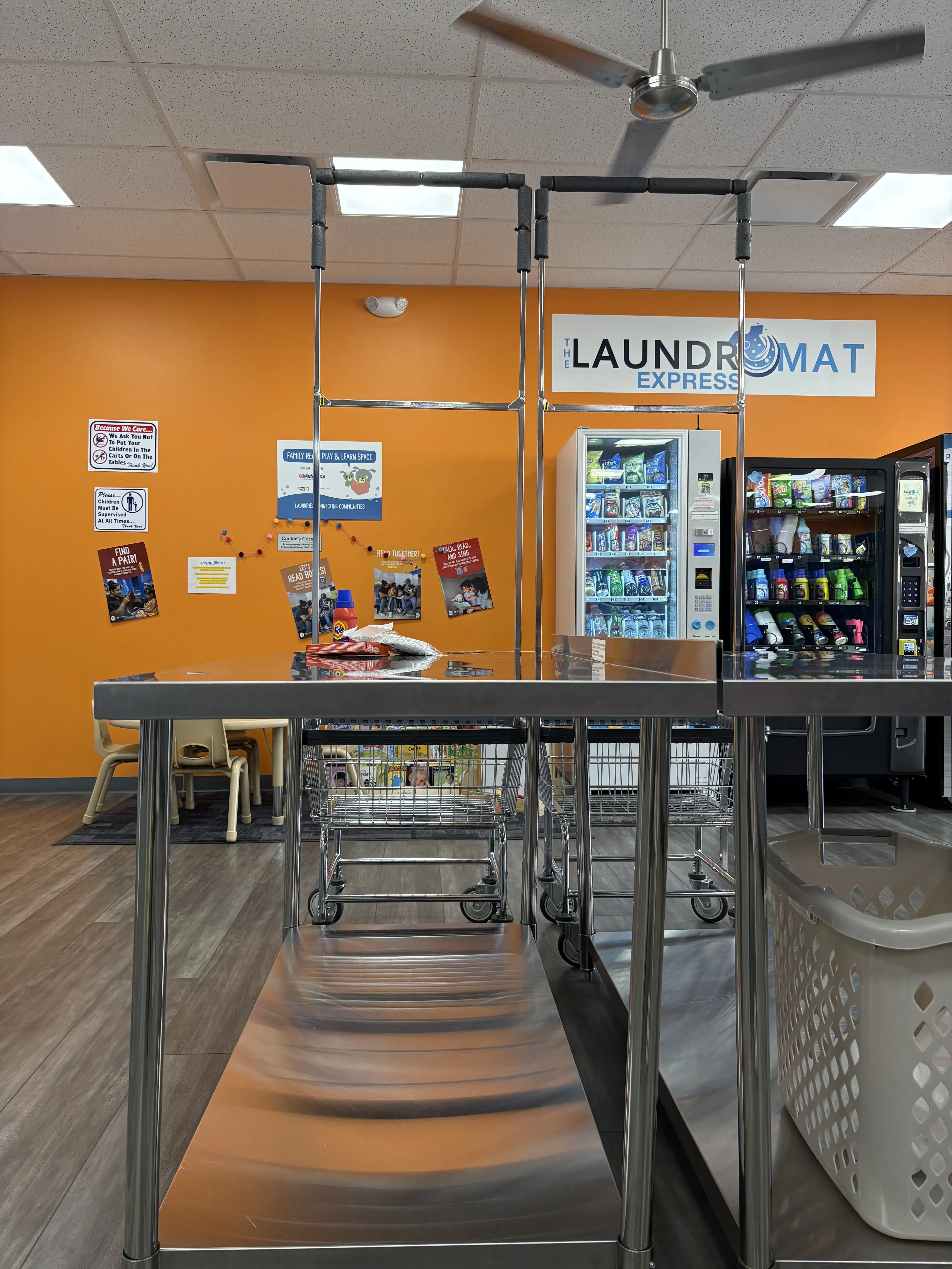 The Laundromat Express thumbnail 5