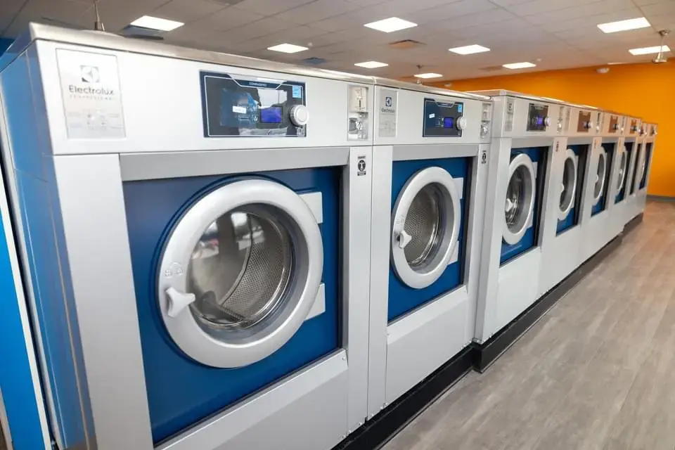 The Laundromat Express - Image 1