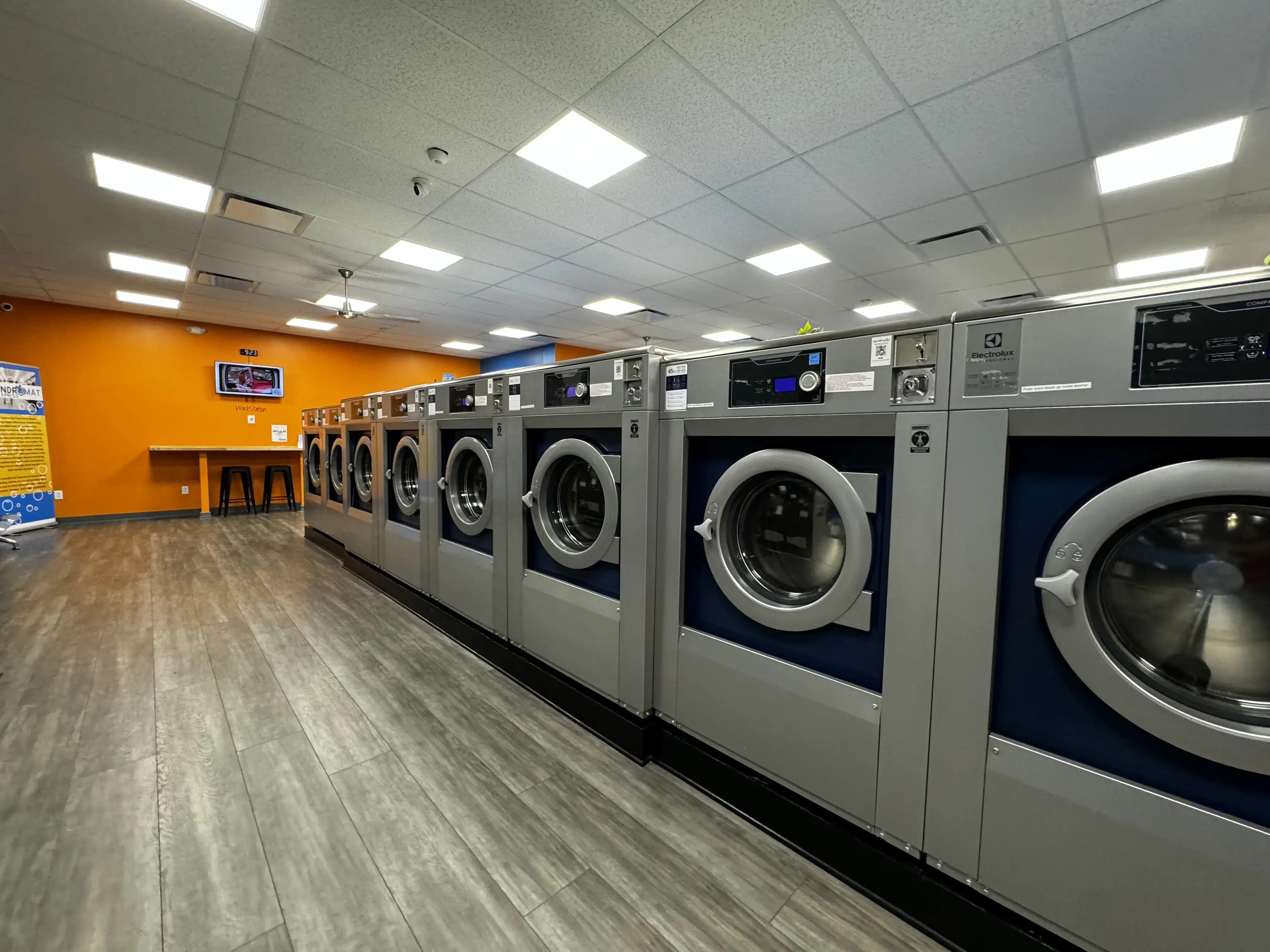 The Laundromat Express thumbnail 20