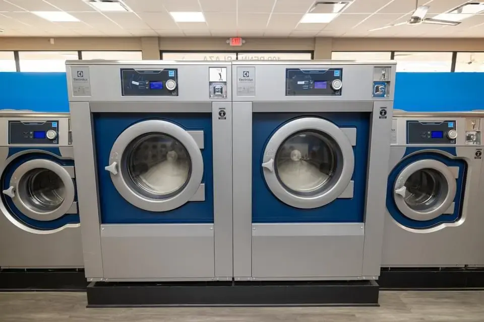 The Laundromat Express thumbnail 12