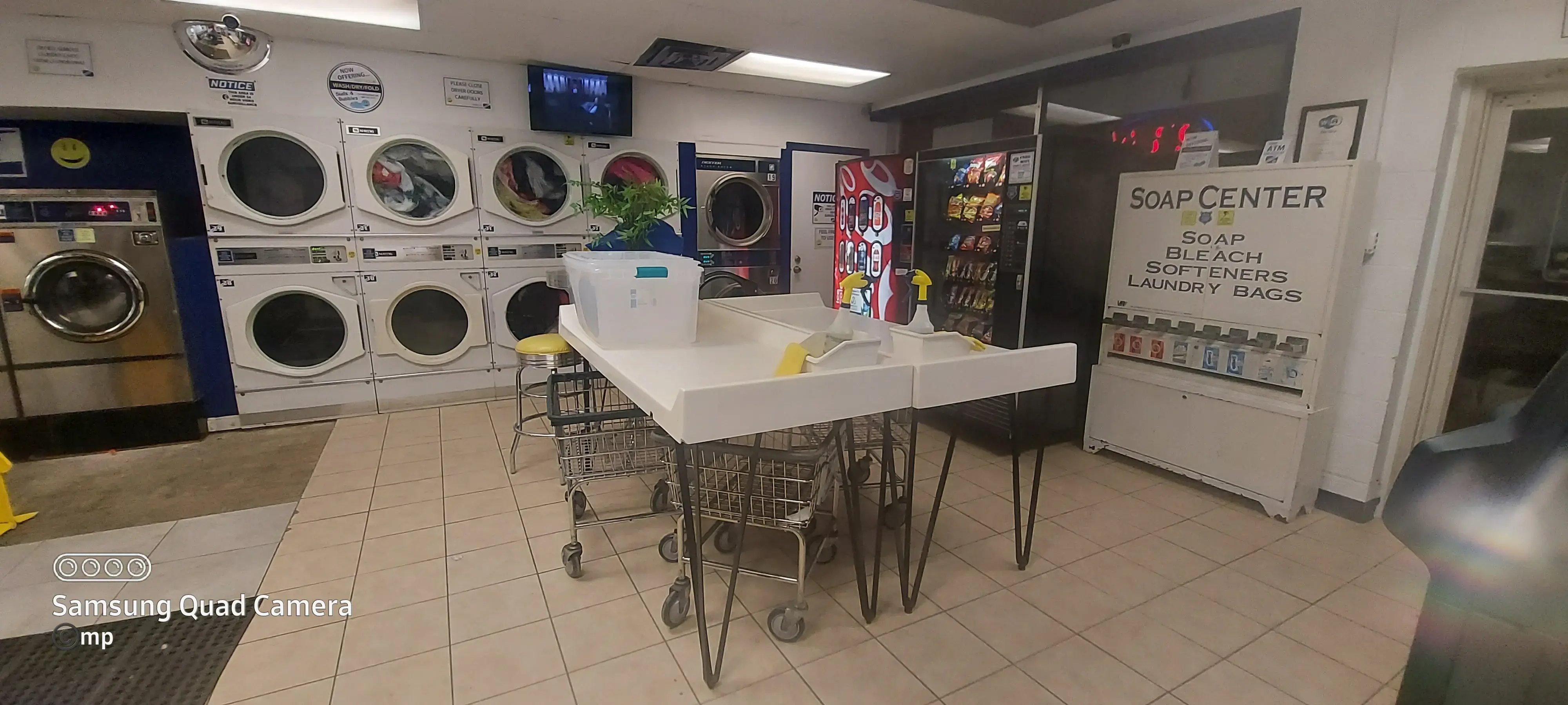 The Laundromat Franklin thumbnail 8
