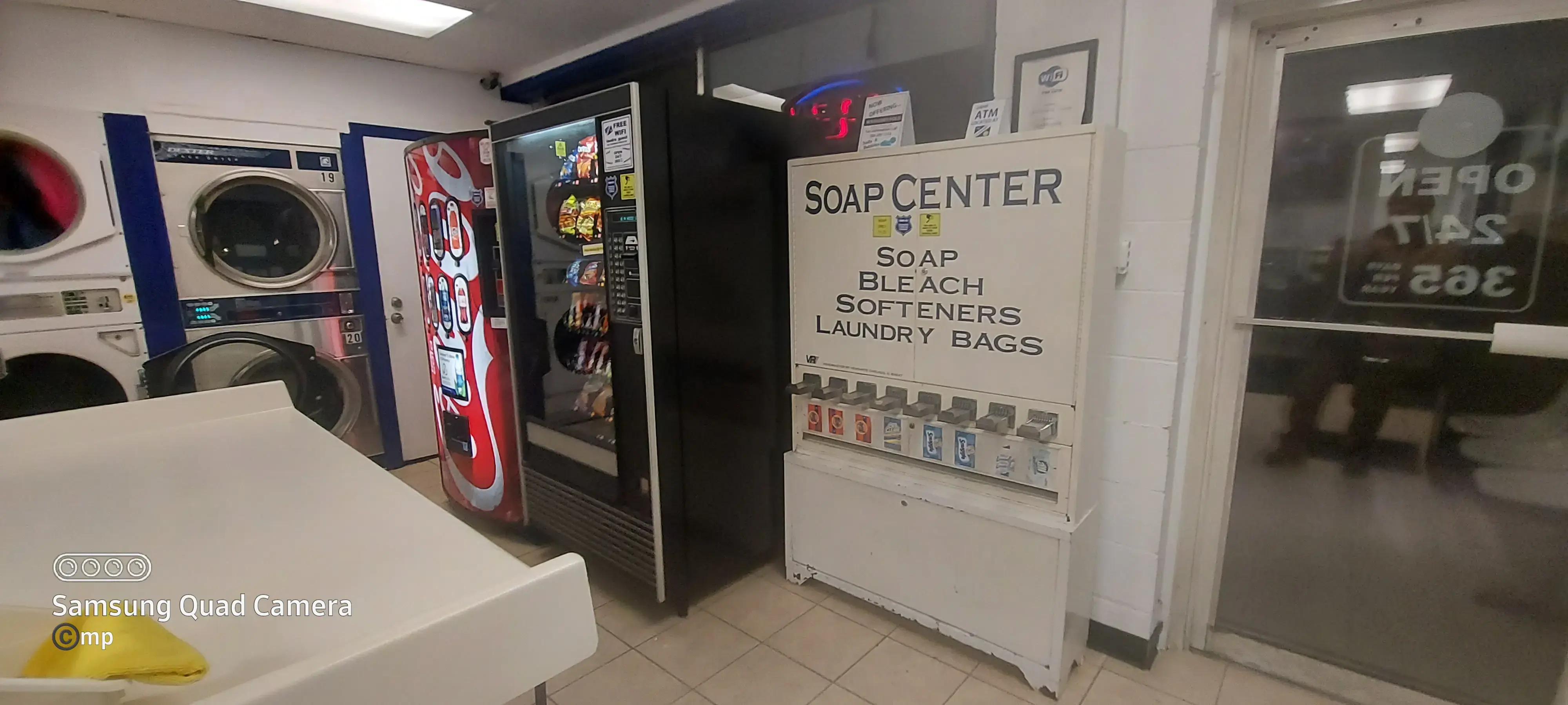 The Laundromat Franklin - Image 9