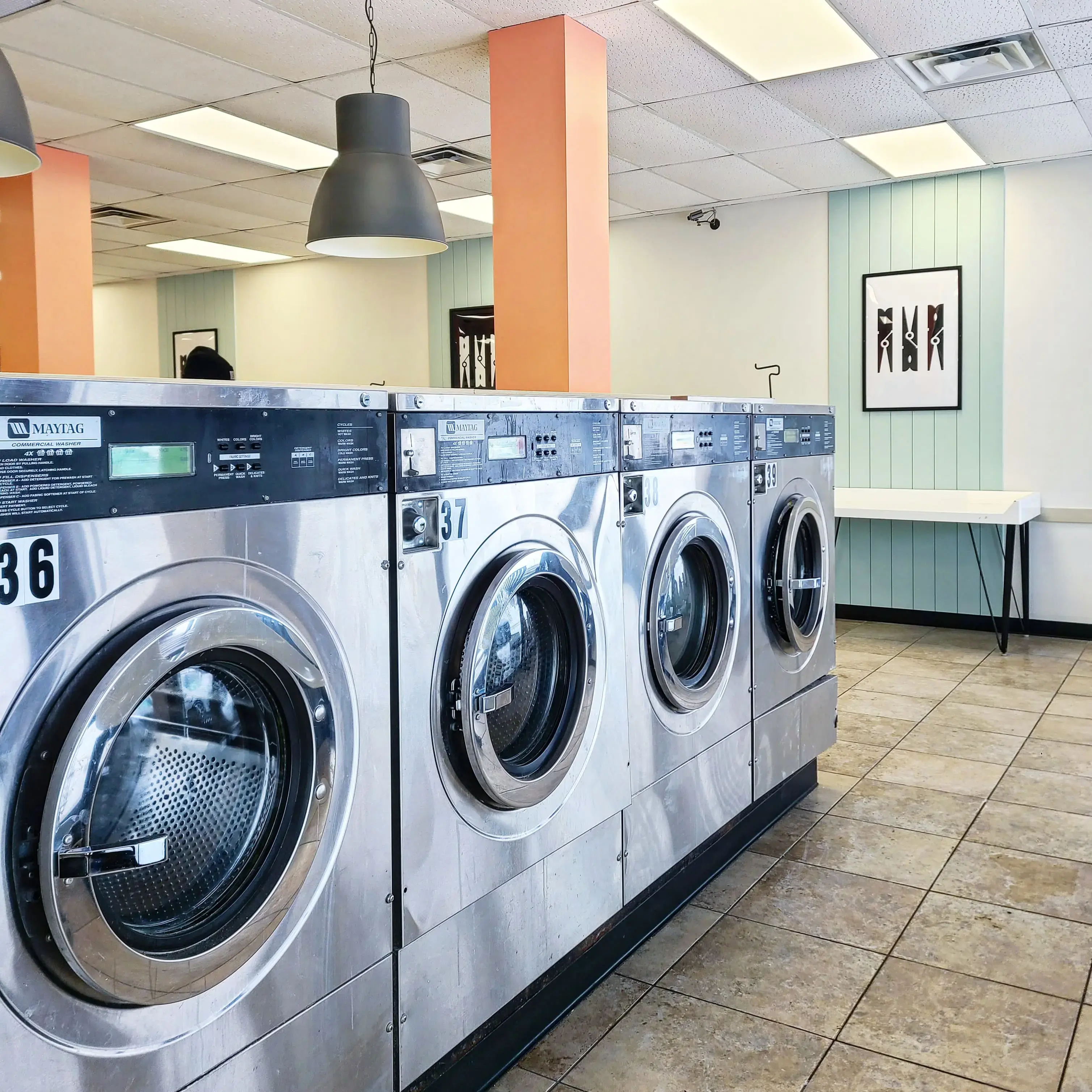 The Laundromat on Robbins thumbnail 1