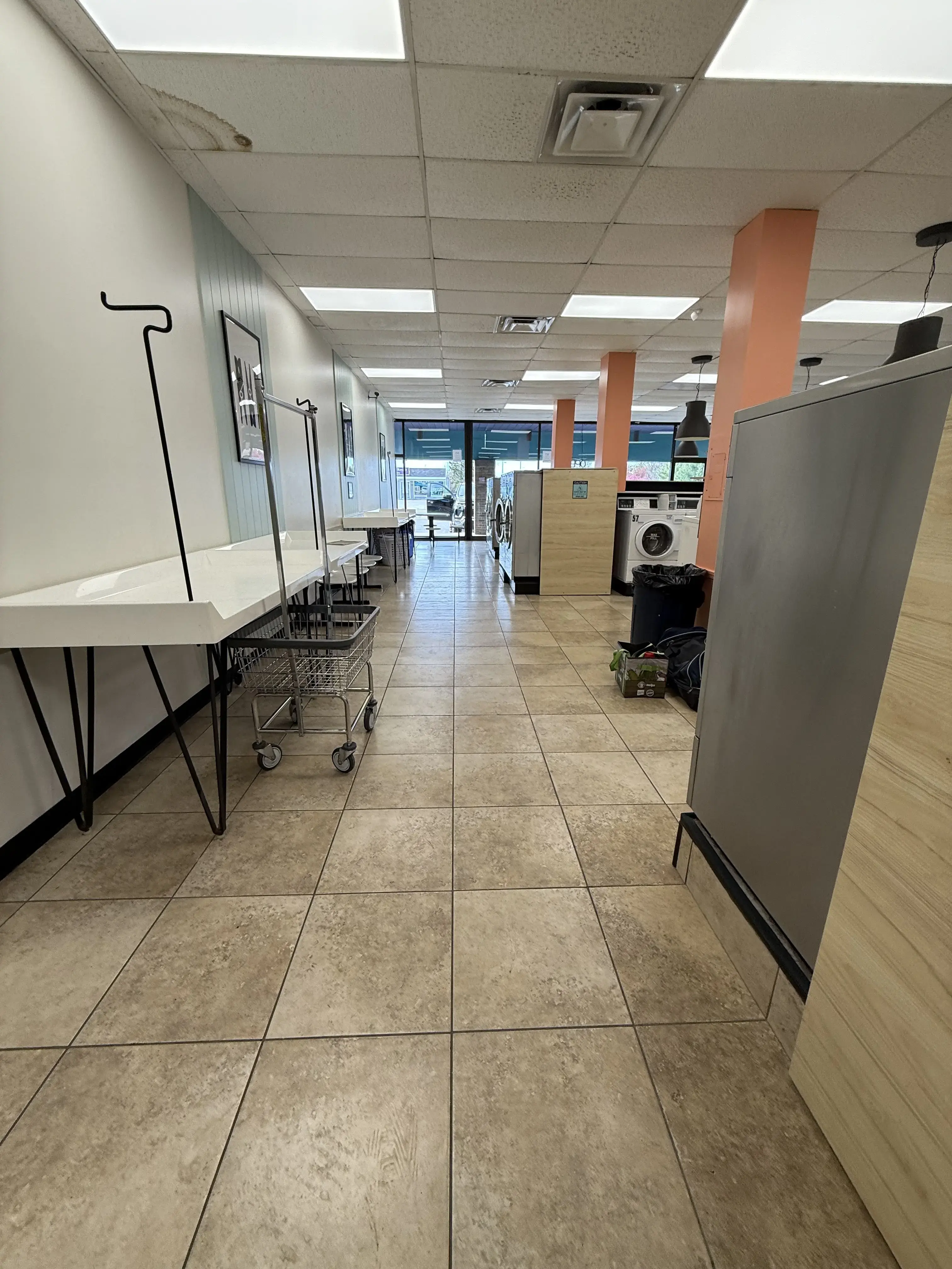 The Laundromat on Robbins - Image 8