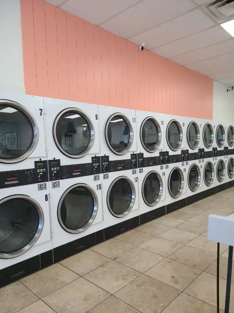 The Laundromat on Robbins thumbnail 9