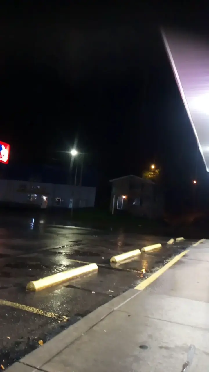The Laundromat - Image 8