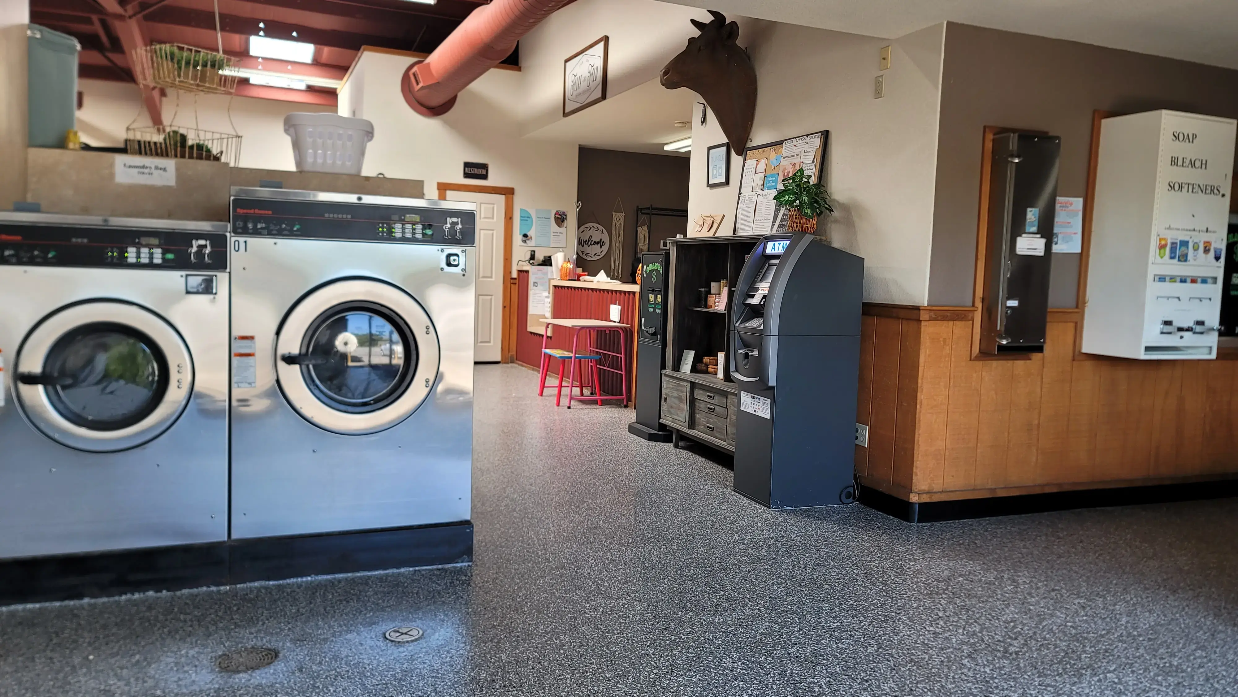 The Laundry Barn of Claremore | Drop off Laundry | Laundry Service | Laundromat - Image 2