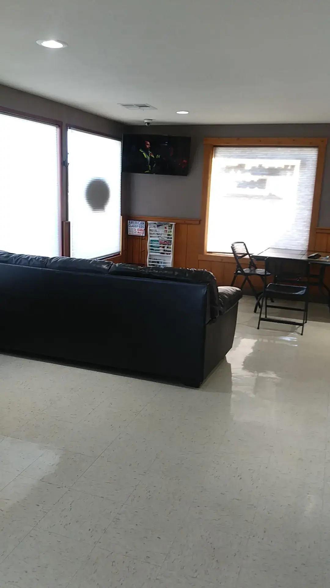 The Laundry Barn of Claremore | Drop off Laundry | Laundry Service | Laundromat - Image 15